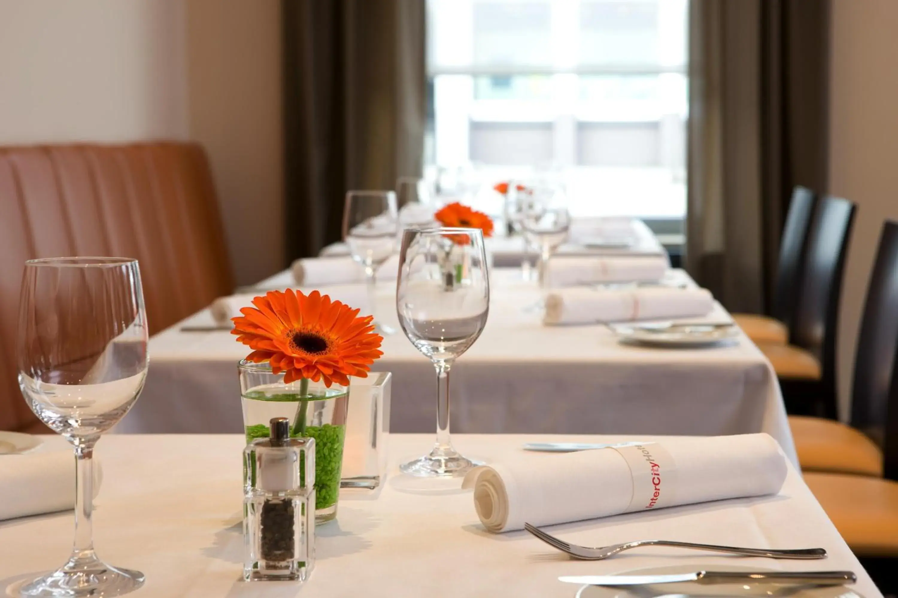 Restaurant/Places to Eat in IntercityHotel Mainz