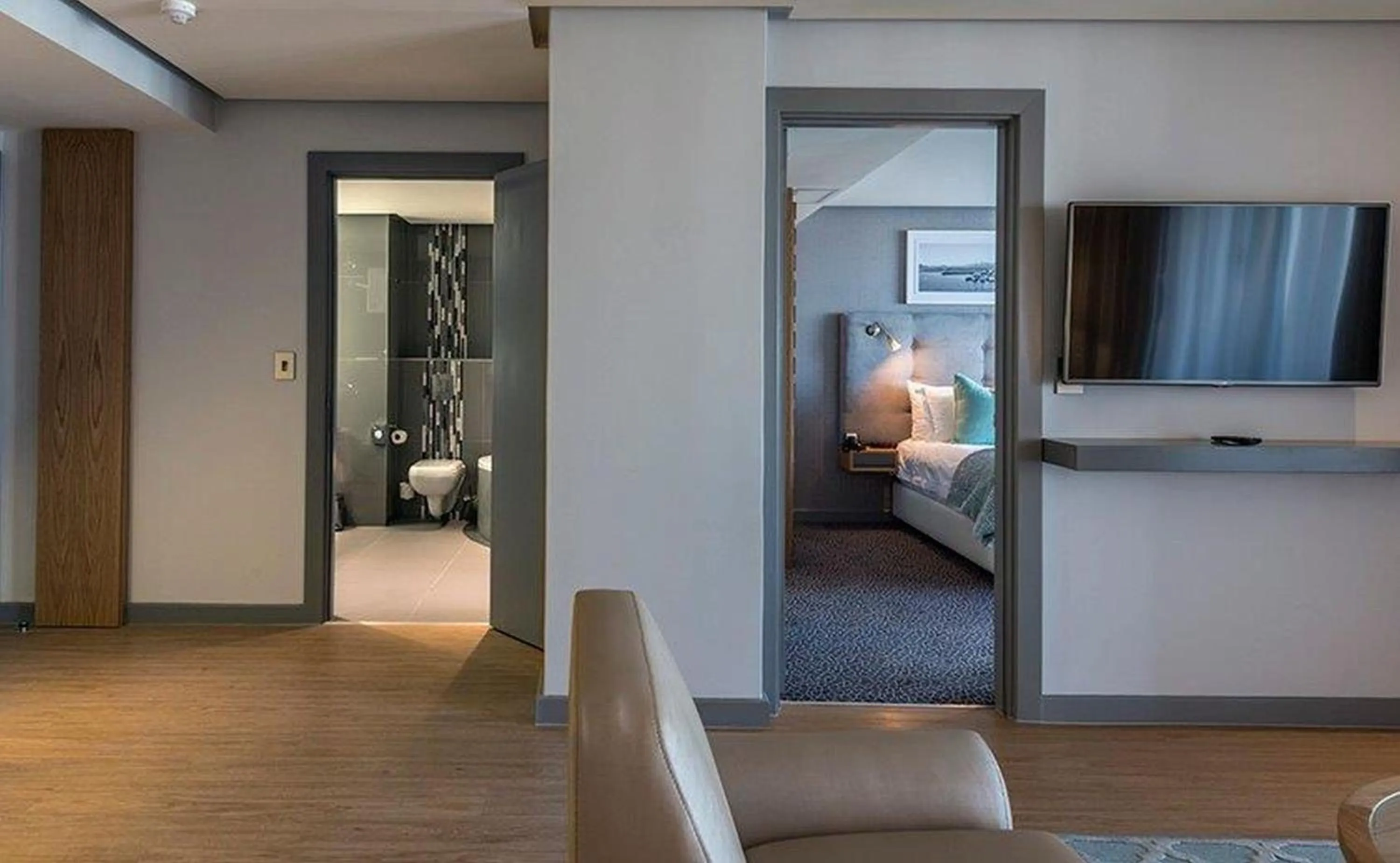 Living room, Bed in Krystal Beach Hotel