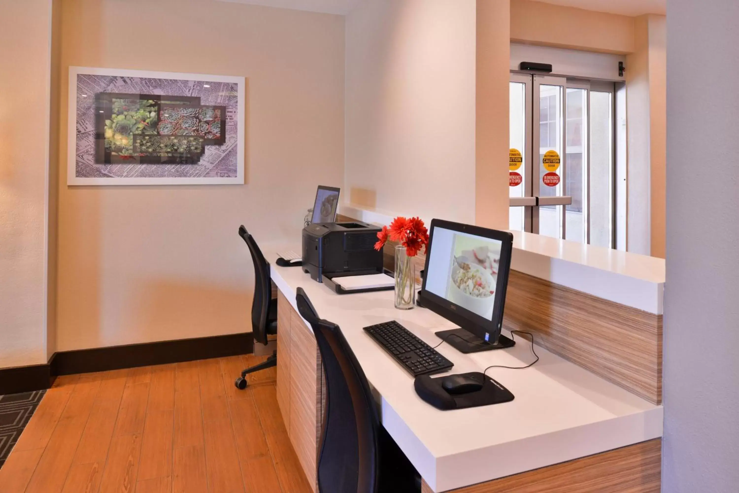 Business facilities in TownePlace Suites by Marriott Ontario Airport