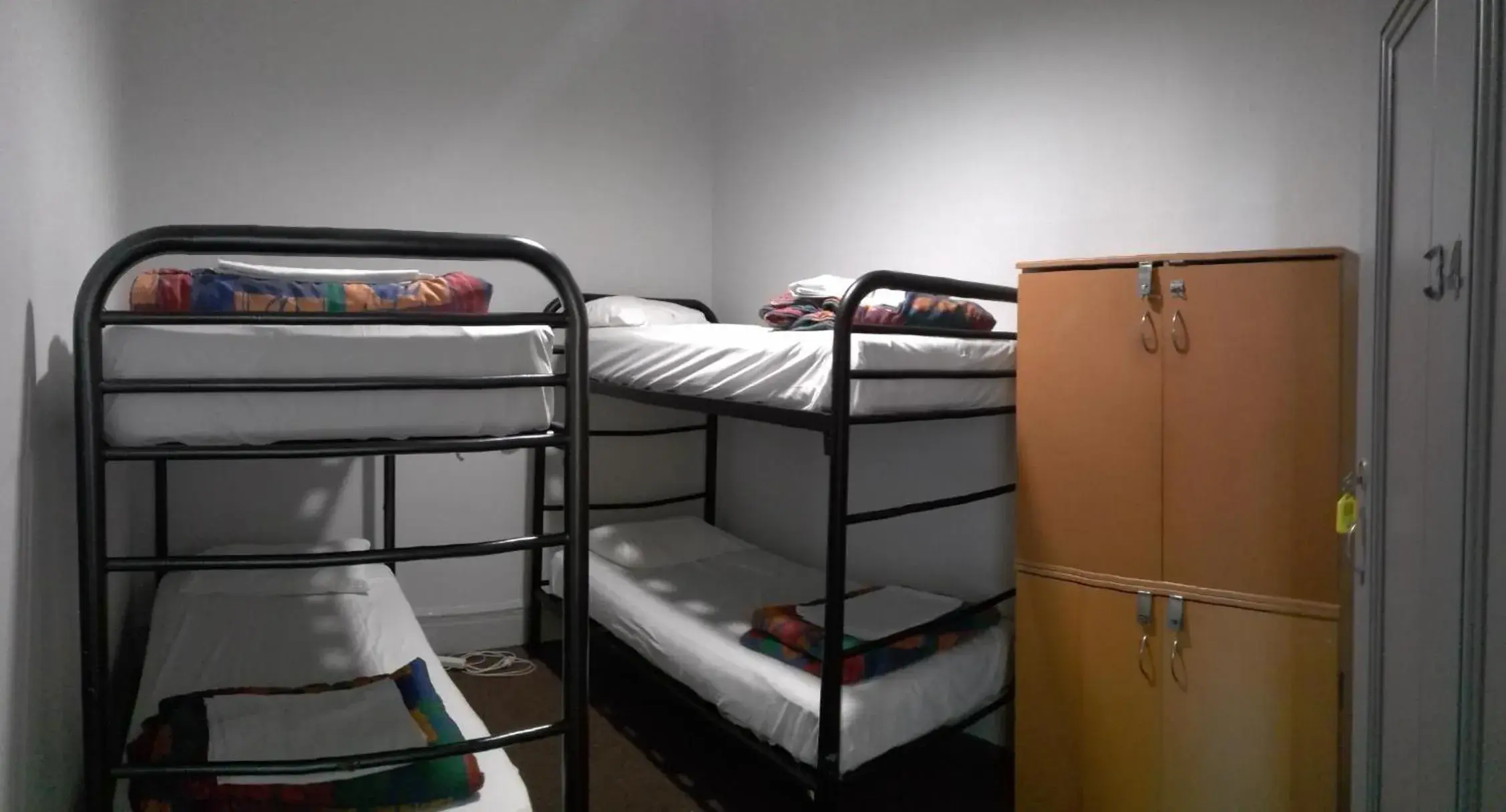 Bunk Bed in Britannia on William Backpackers