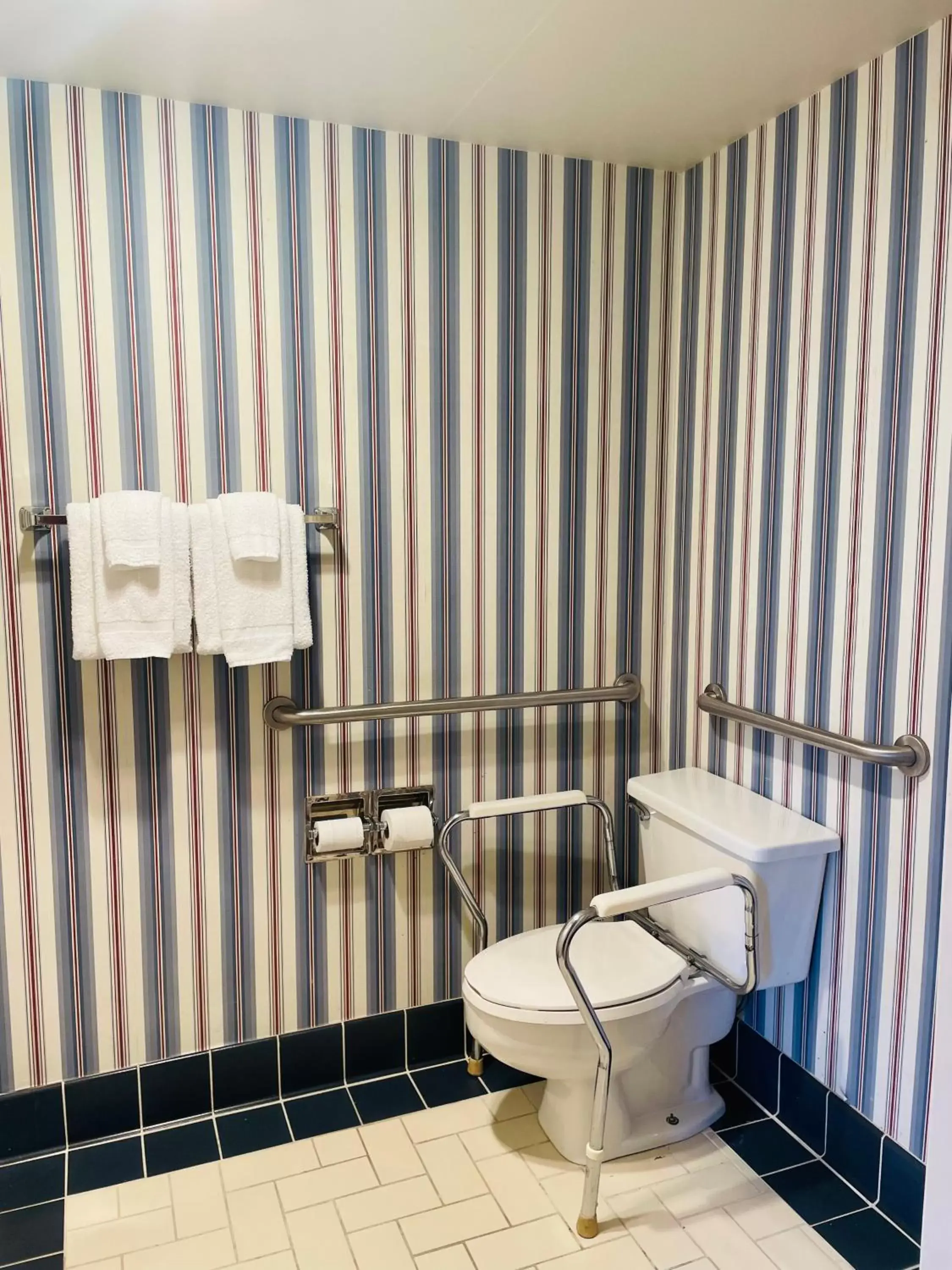 Bathroom in America's Best Value Inn
