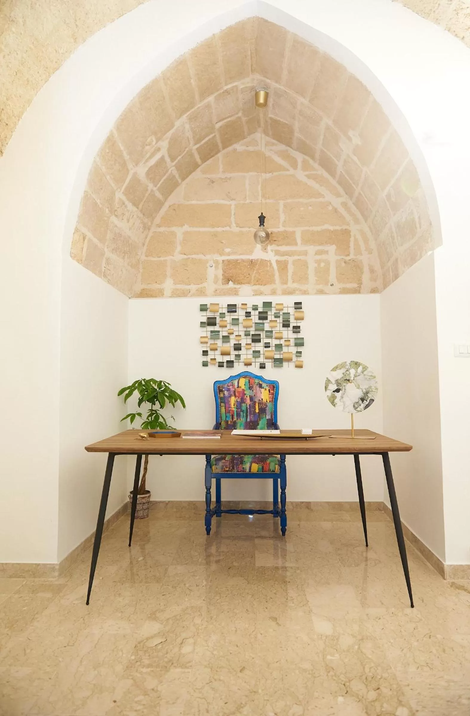 hair dresser in Kalinifta - Jacuzzi & Suites SIT