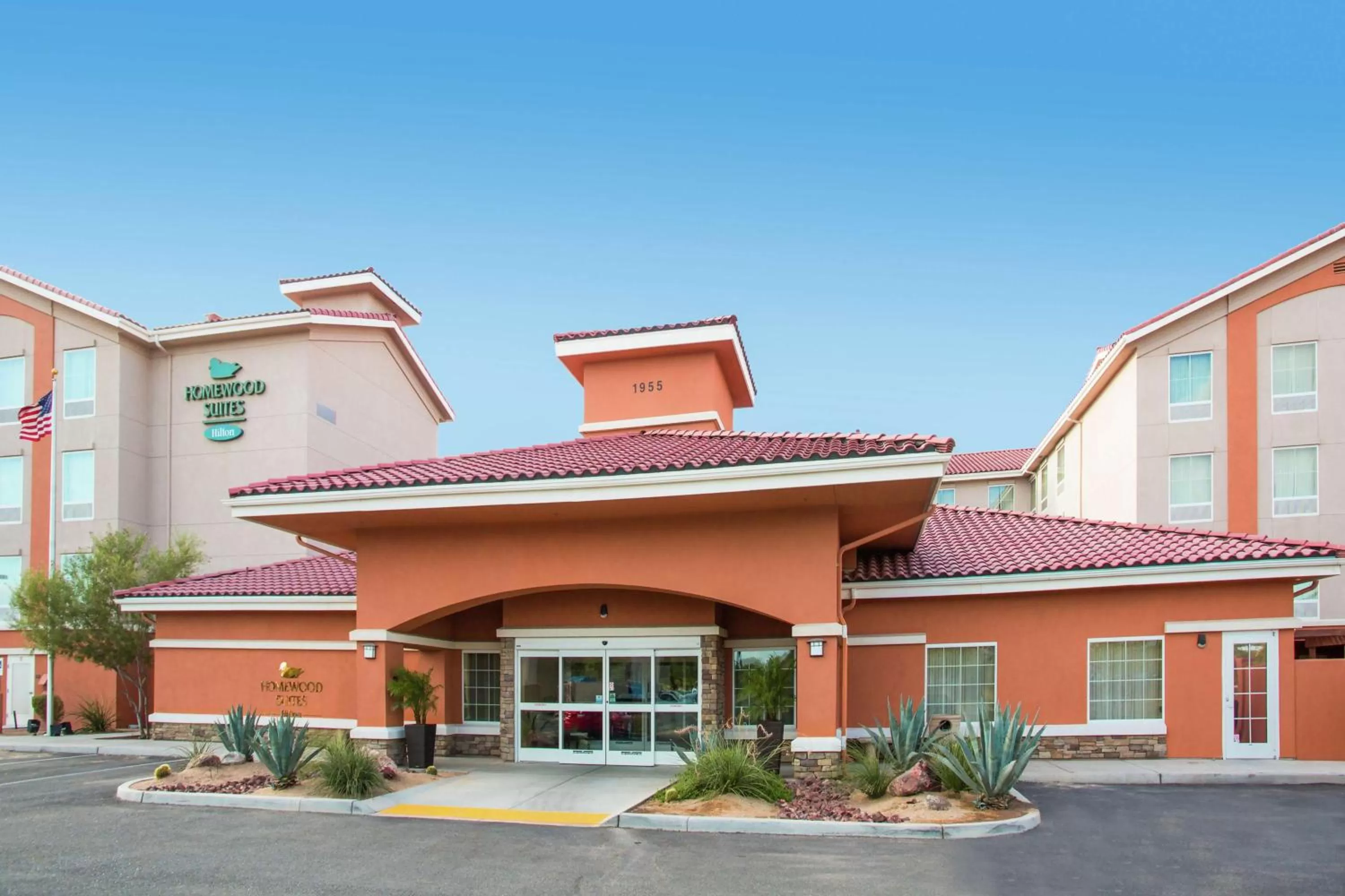 Property building in Homewood Suites by Hilton Yuma