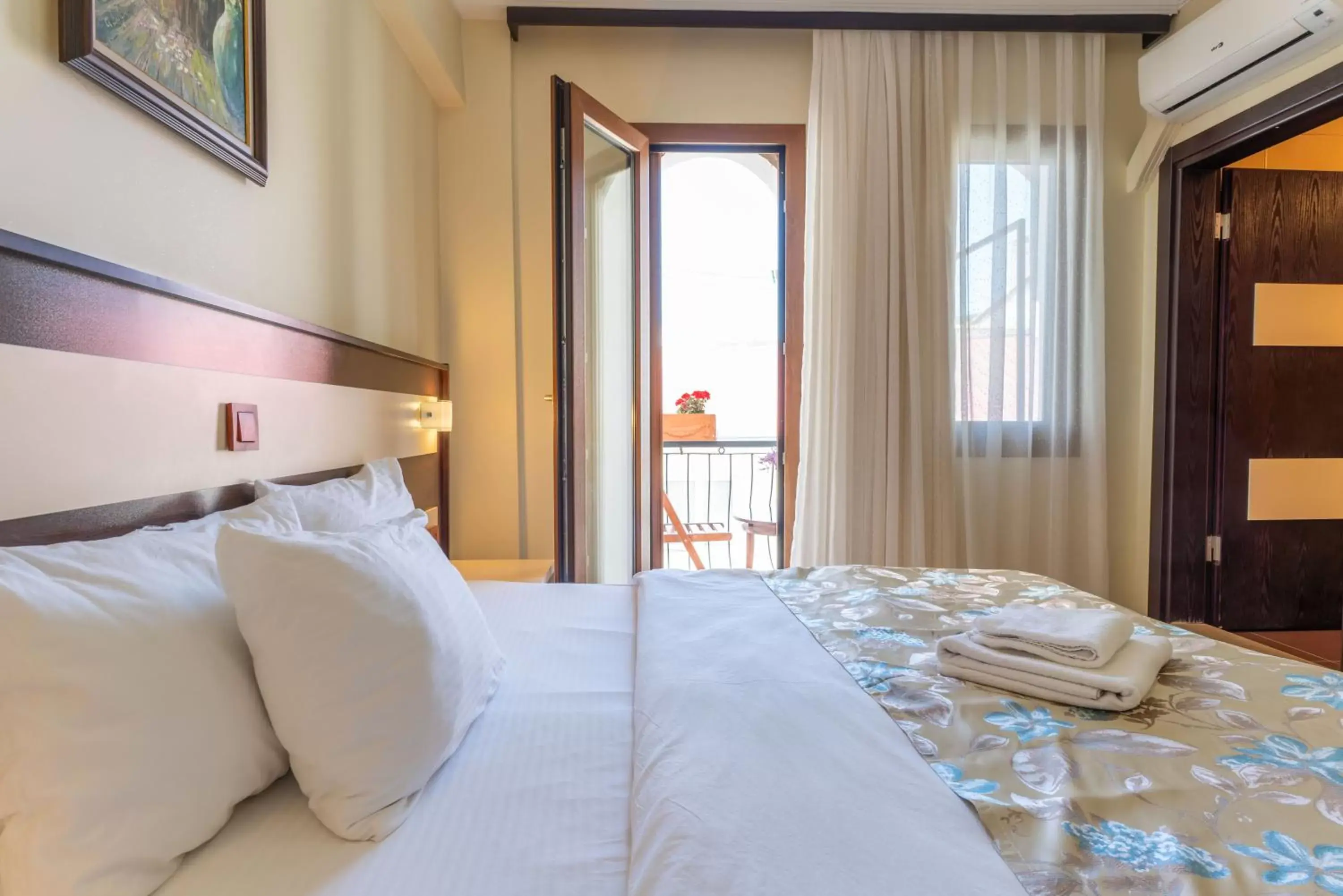 Bed in Hotel Karacam Bed in Hotel Karacam