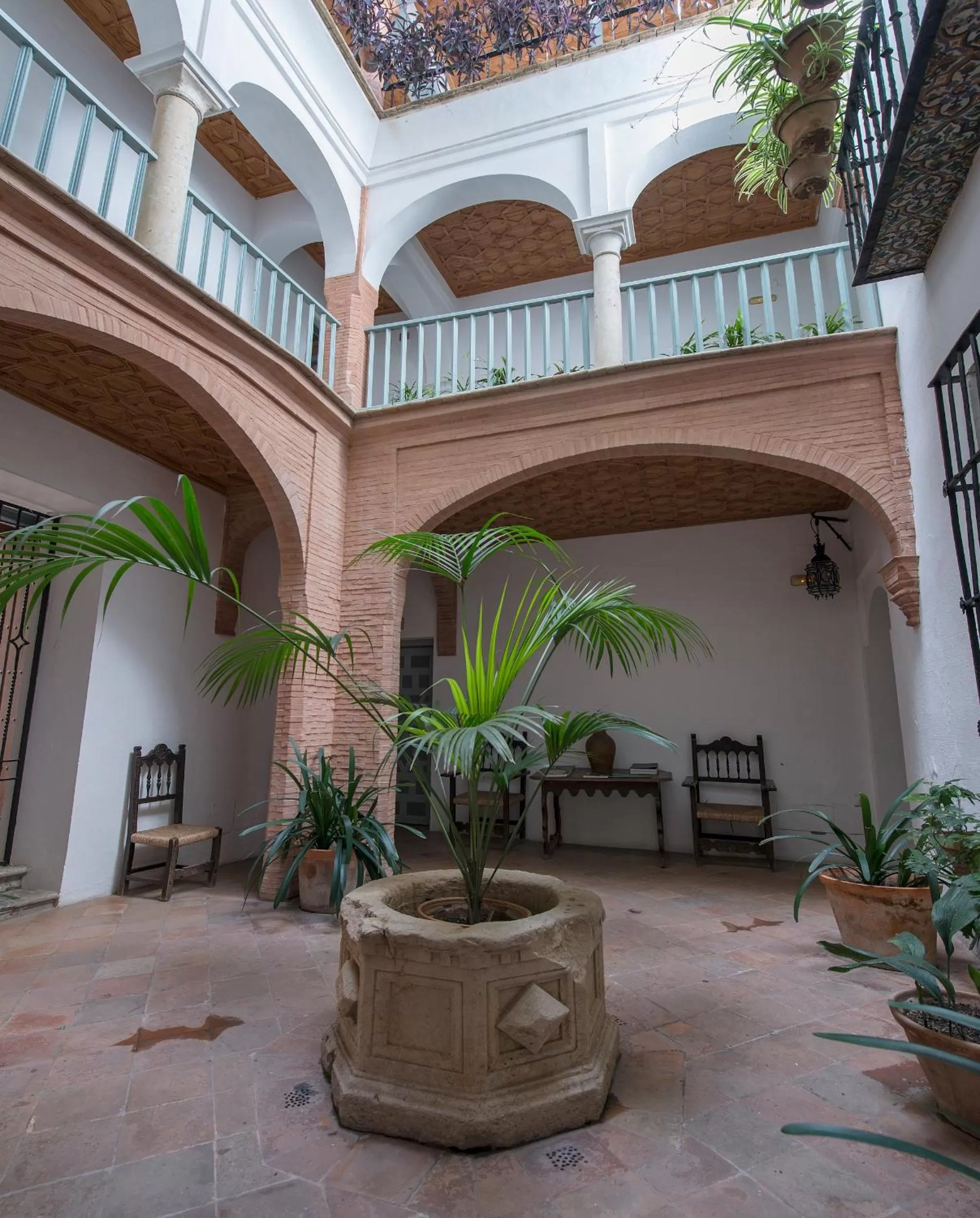 Patio in Hotel Las Casas de la Judería
