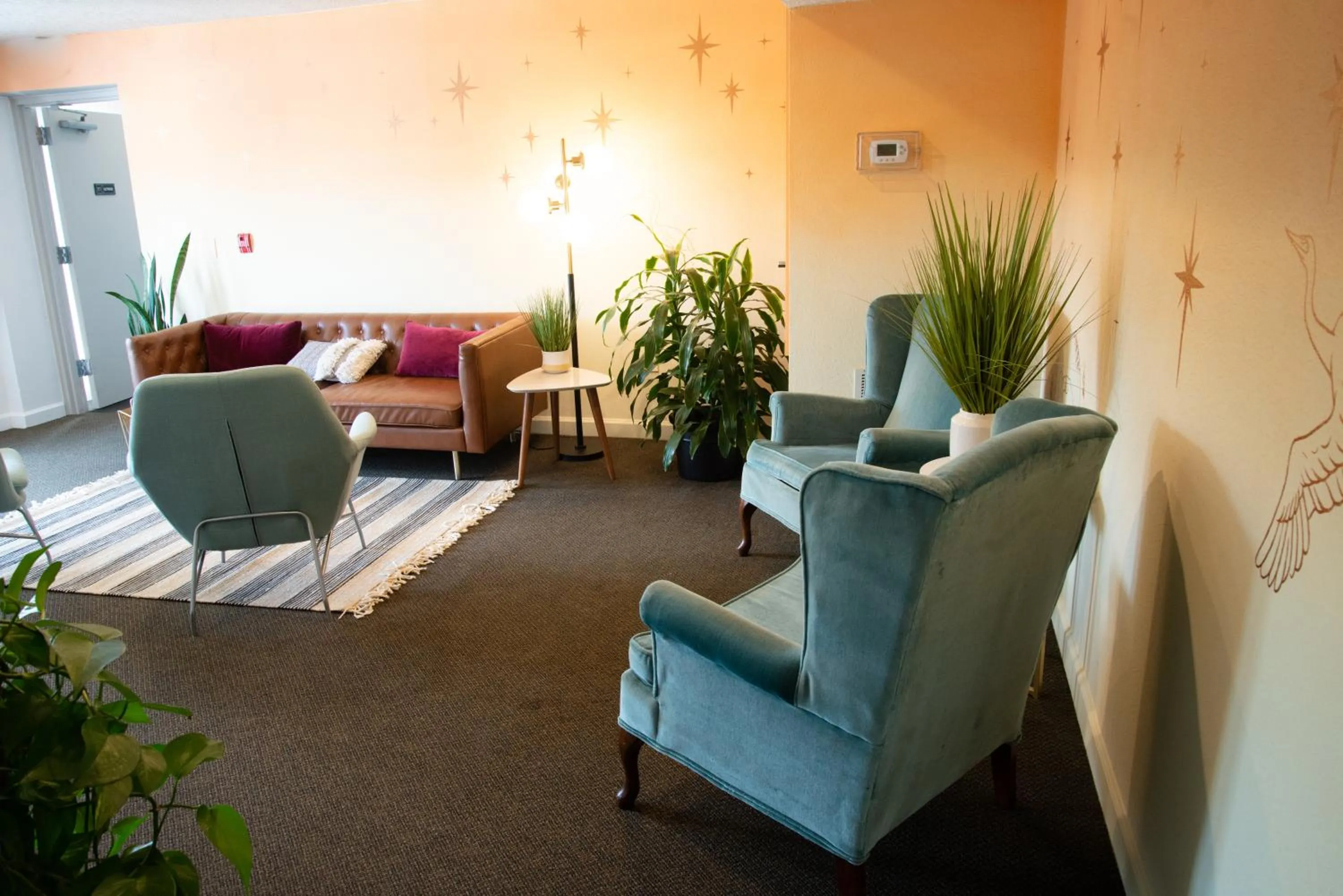 Seating area in The EO Inn - Downtown Orlando