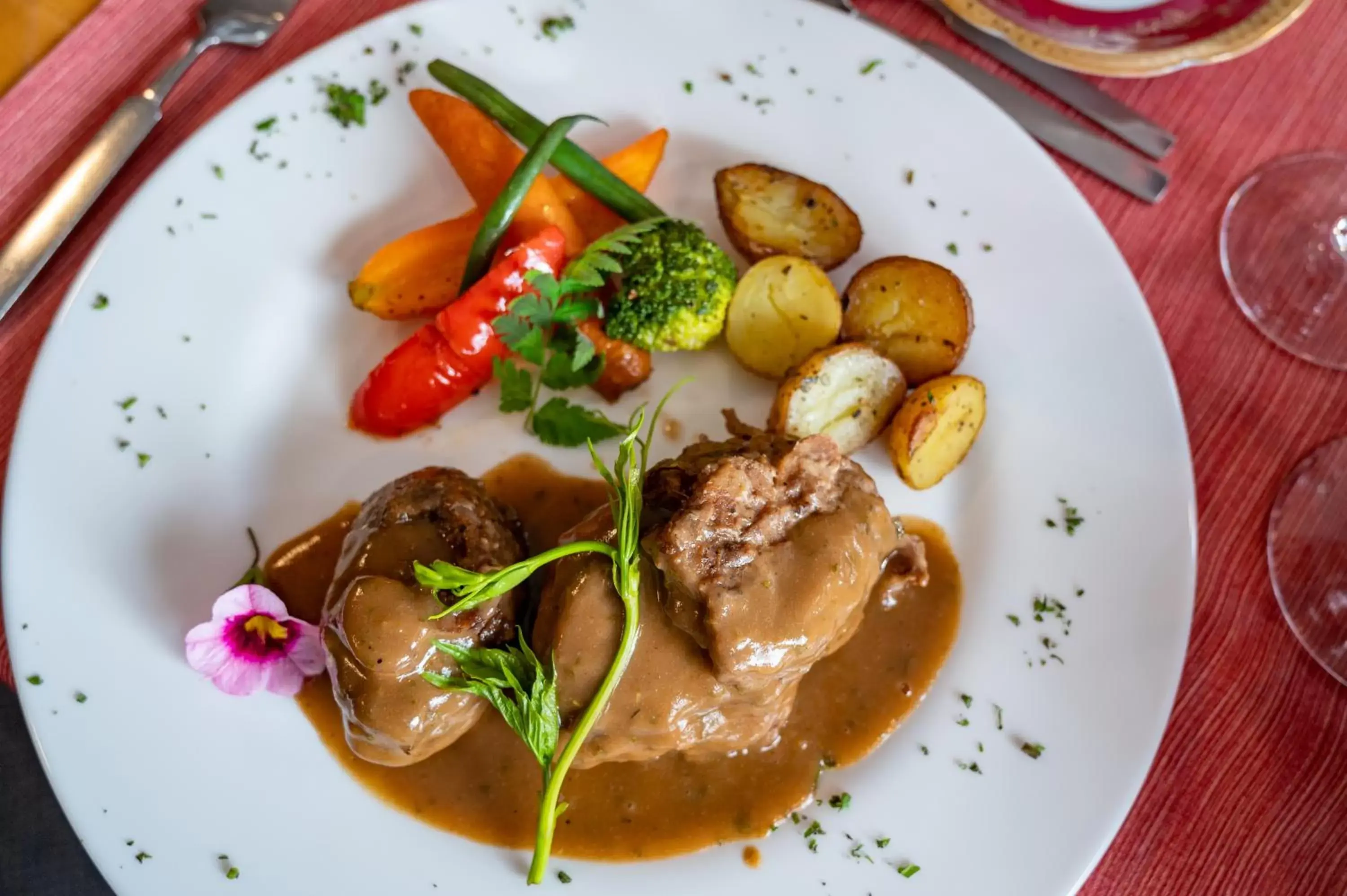 Restaurant/places to eat, Food in Auberge le Relais des Hautes Gorges