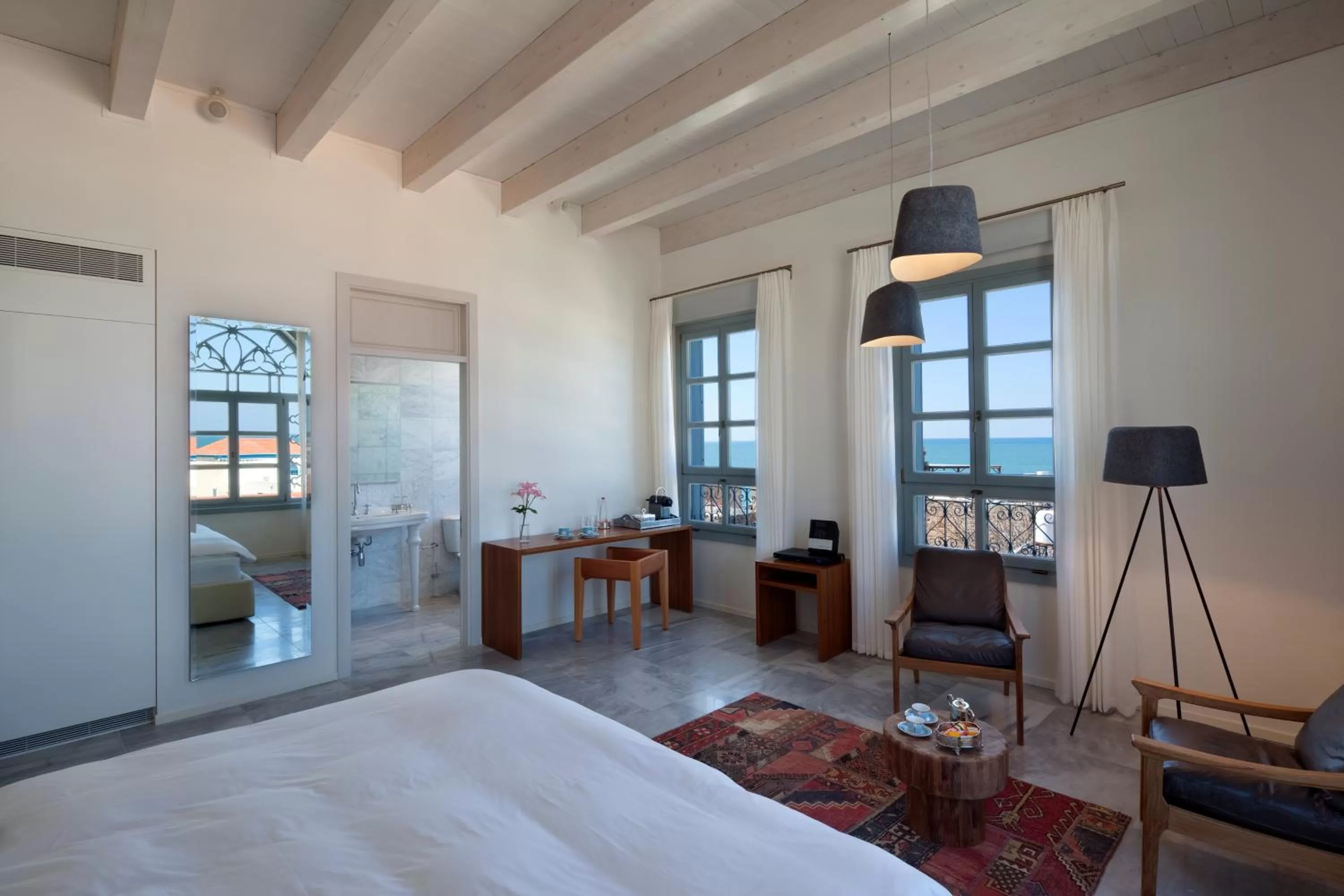 Bed in The Efendi Hotel Akko