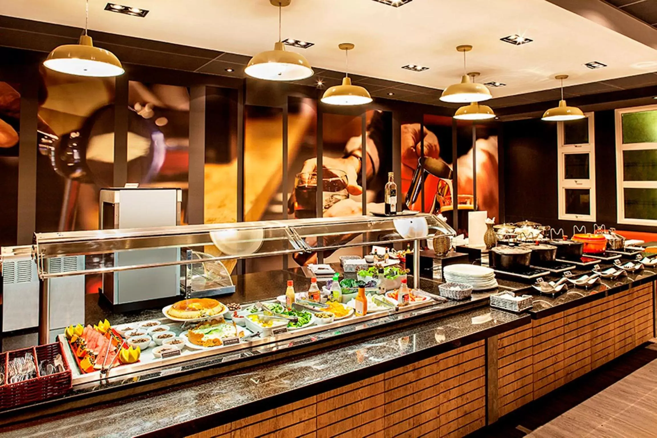 Restaurant/places to eat in ibis Macae Restaurant/places to eat in ibis Macae