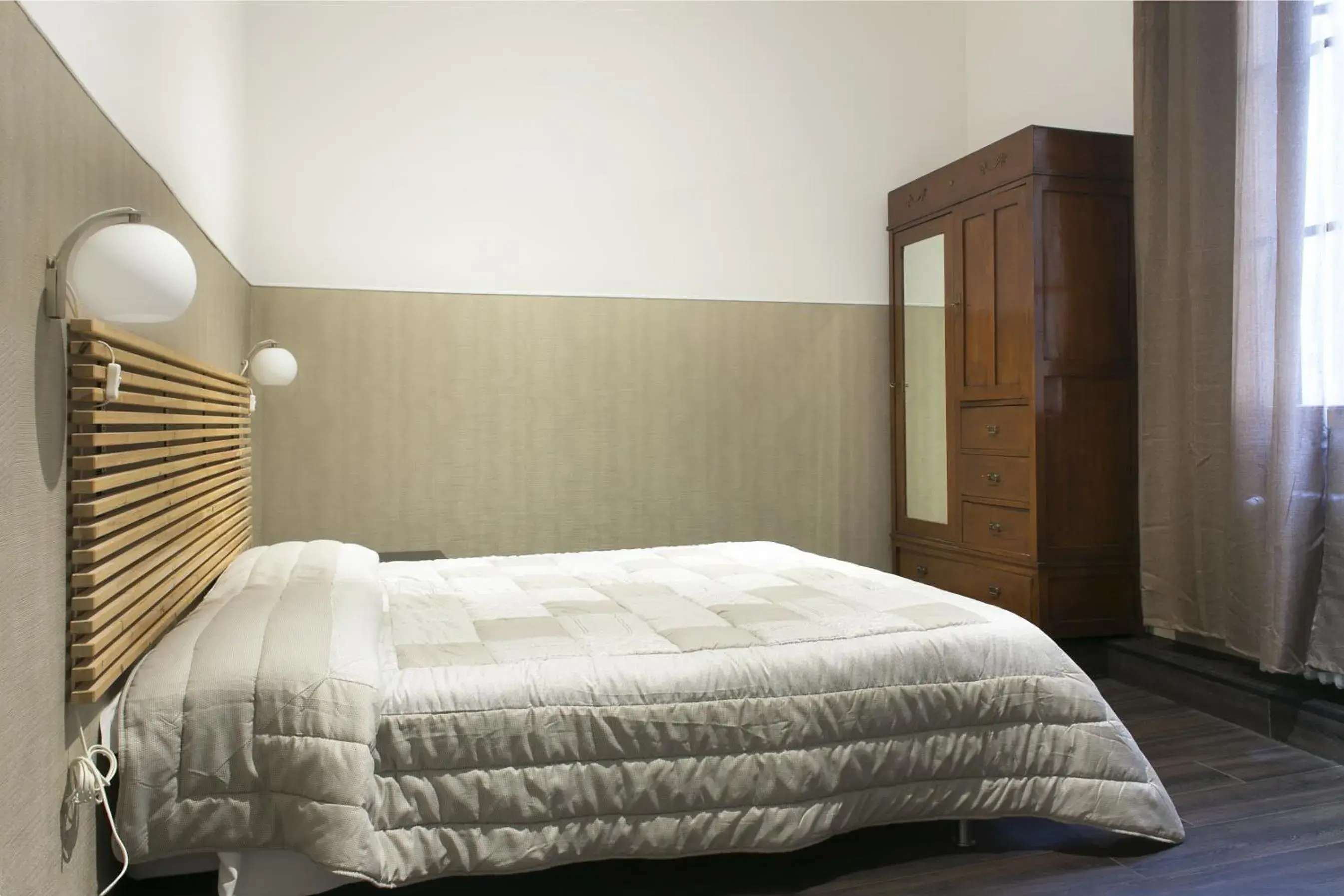 Double Room with Private Bathroom in Hotel Loggia Fiorentina Double Room with Private Bathroom in Hotel Loggia Fiorentina