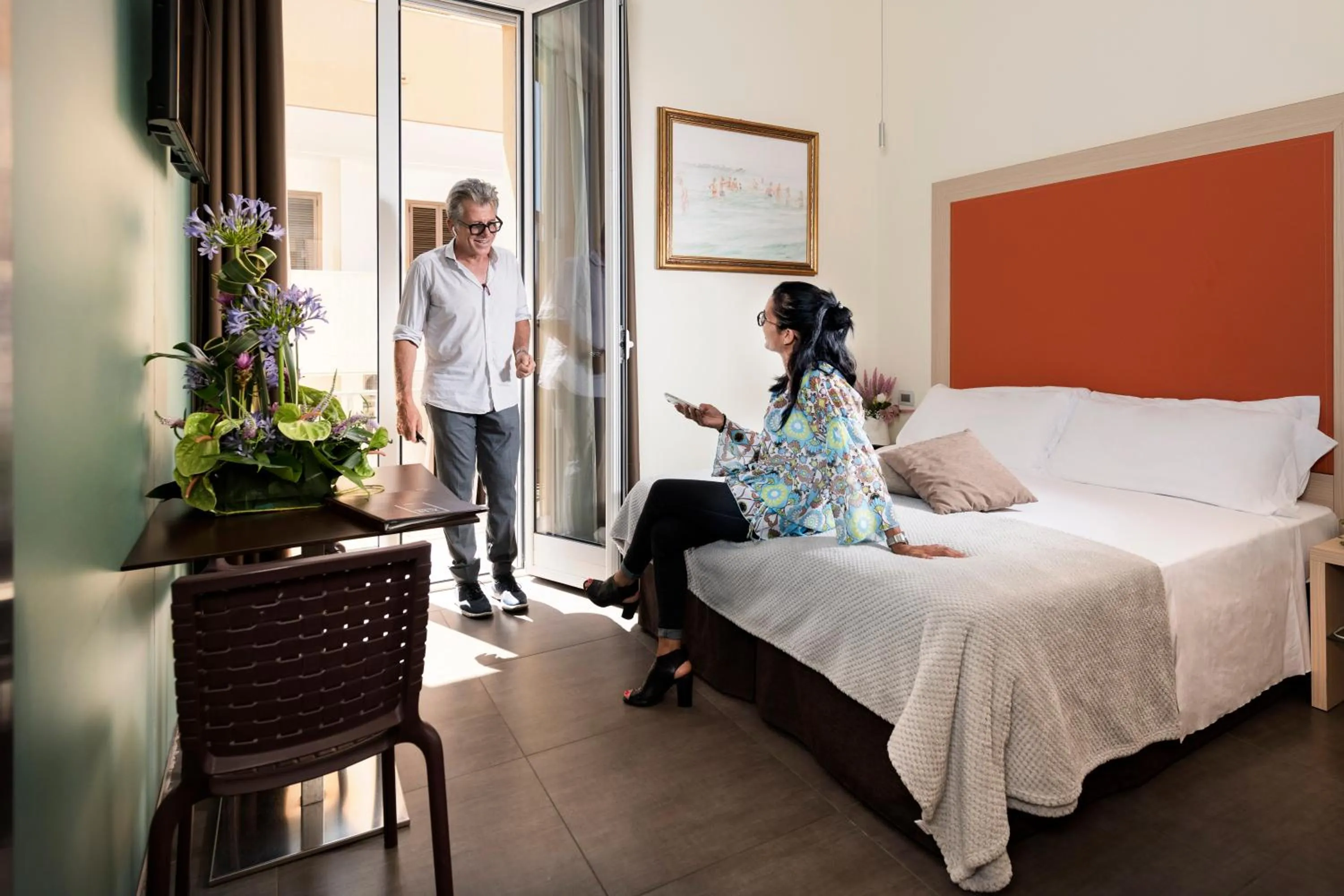 Staff, Bed in Hotel 33 Baroni