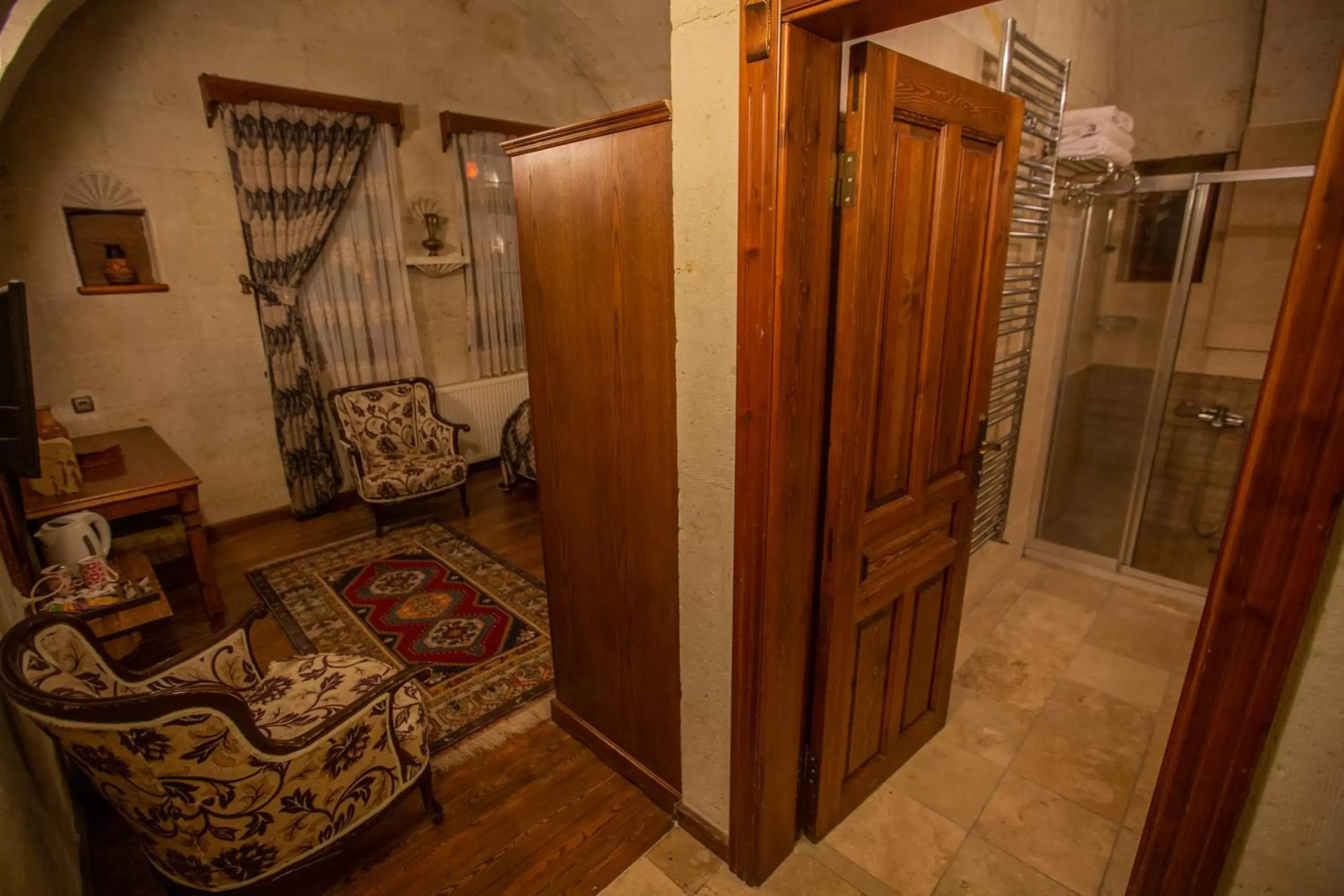 Bathroom in Stone House Cave Hotel