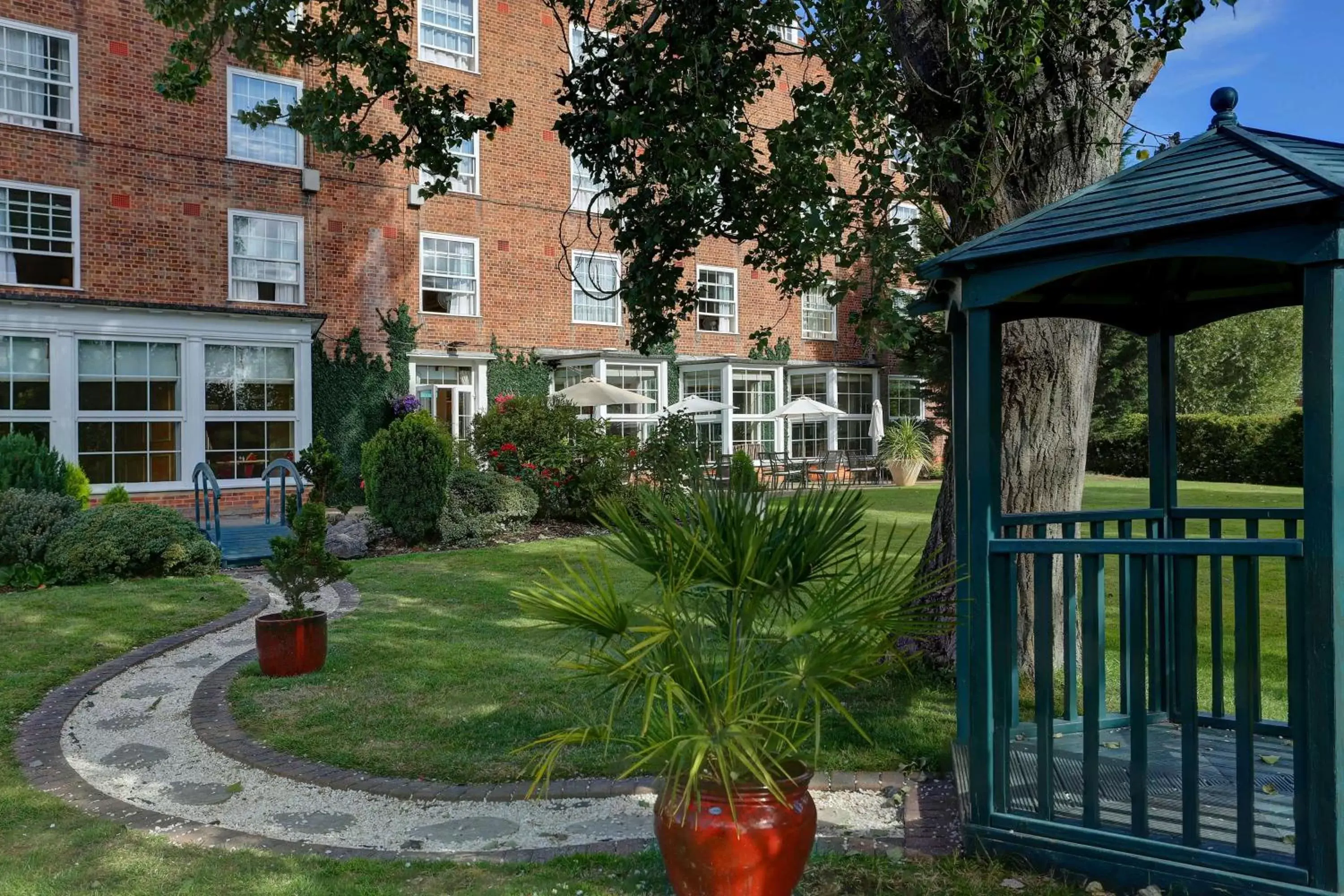 Property Building in Best Western Homestead Court Hotel