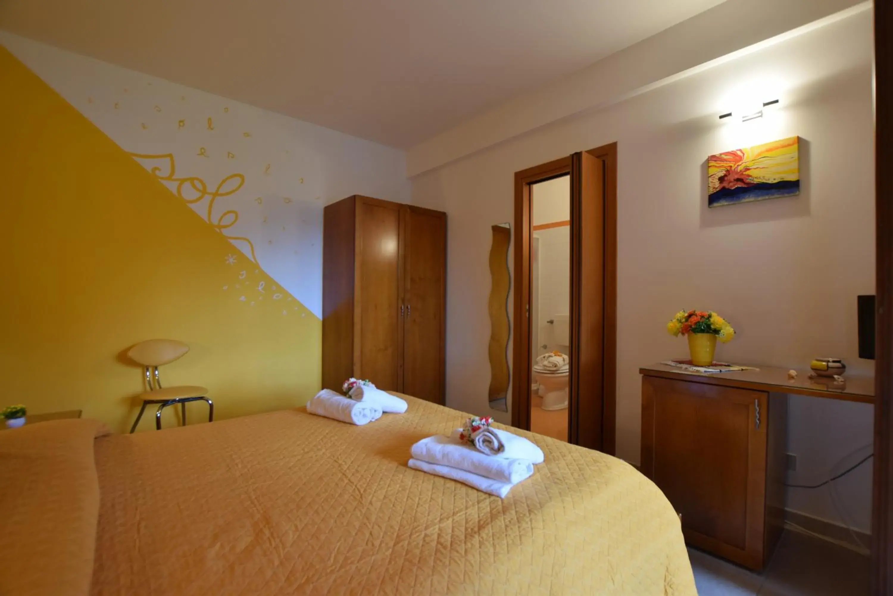 Bathroom, Bed in Hotel Iride by Marino Tourist