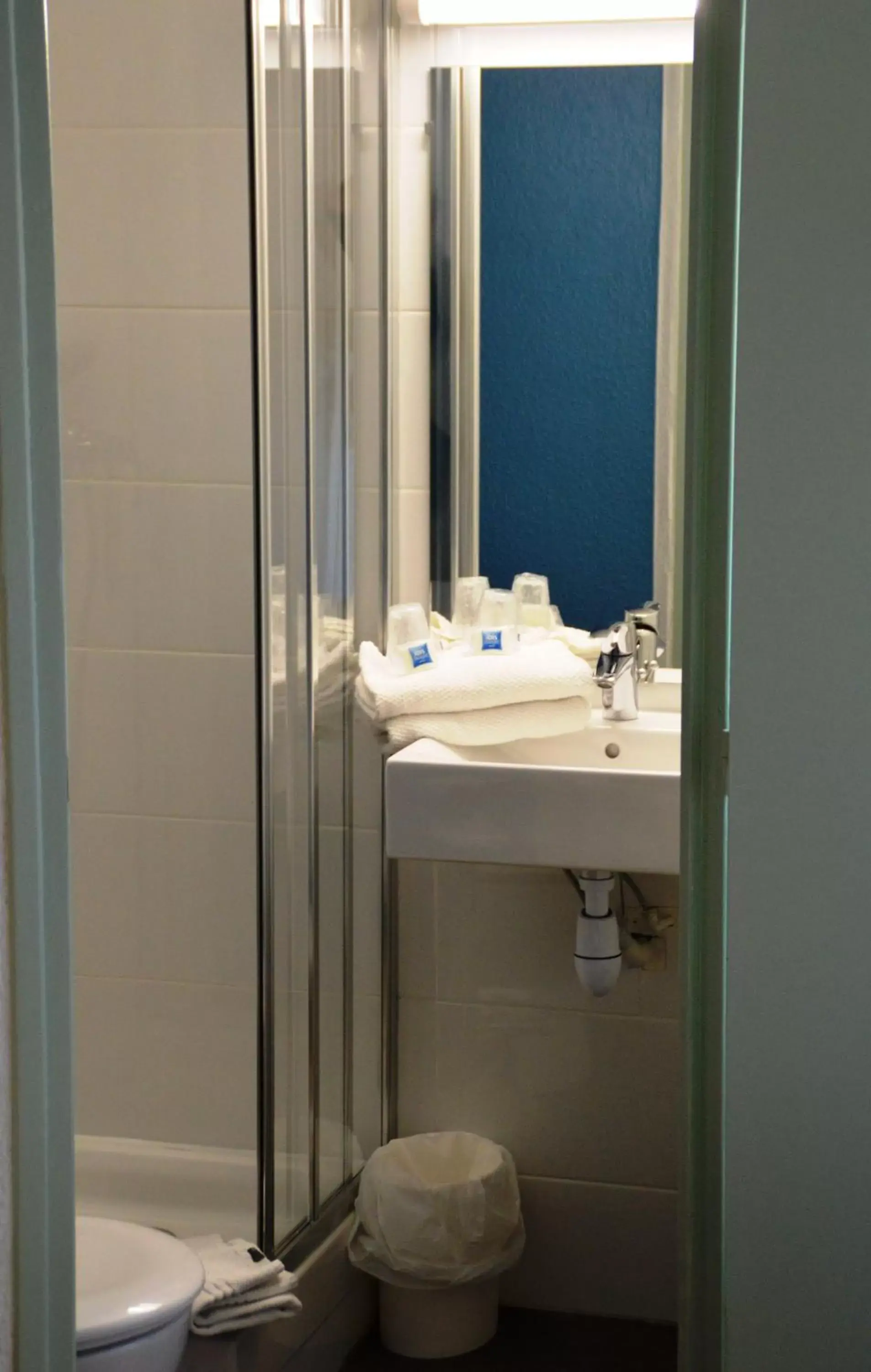 Shower, Bathroom in Ibis Budget Hyères