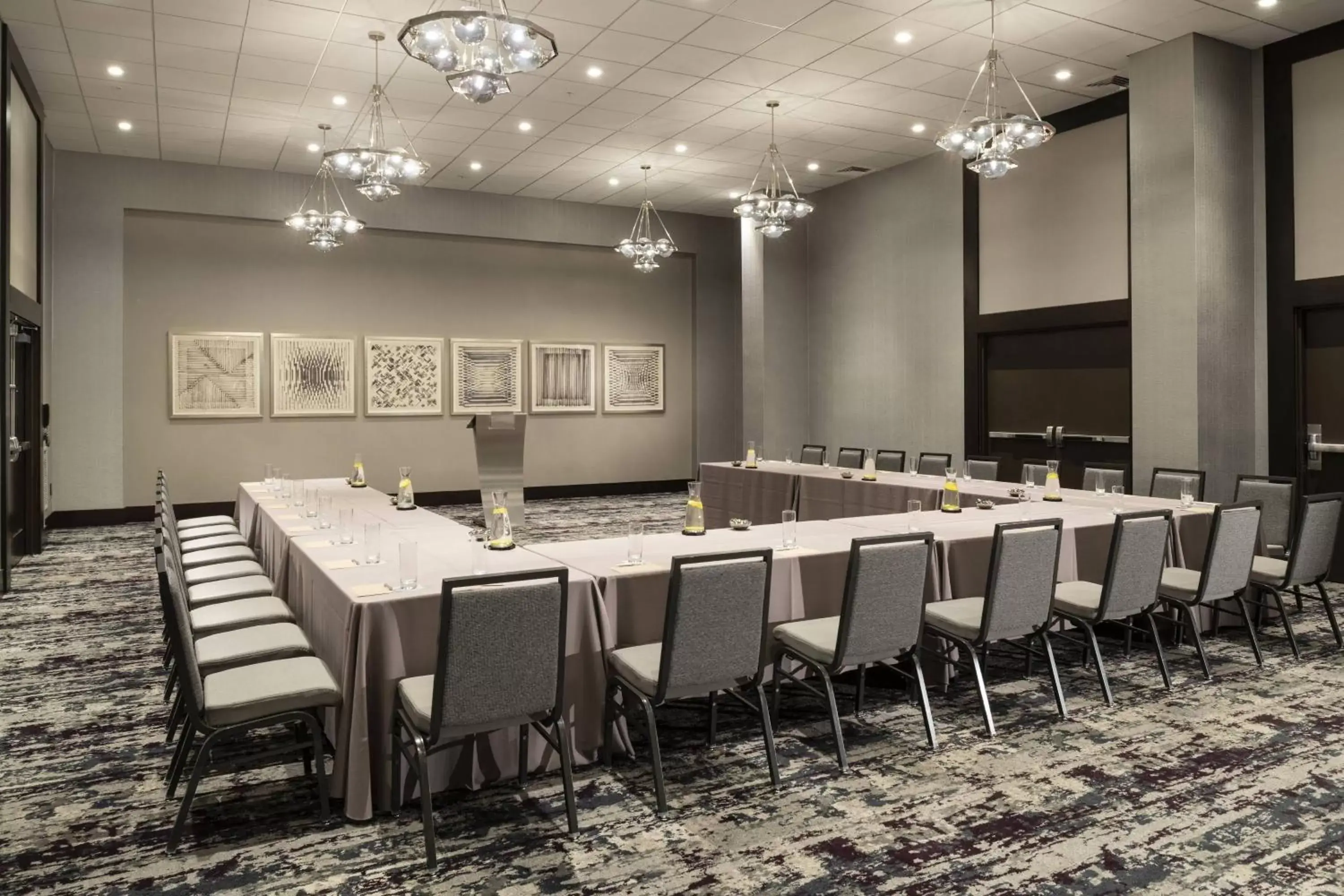 Meeting/conference room in Renaissance Boston Patriot Place Hotel