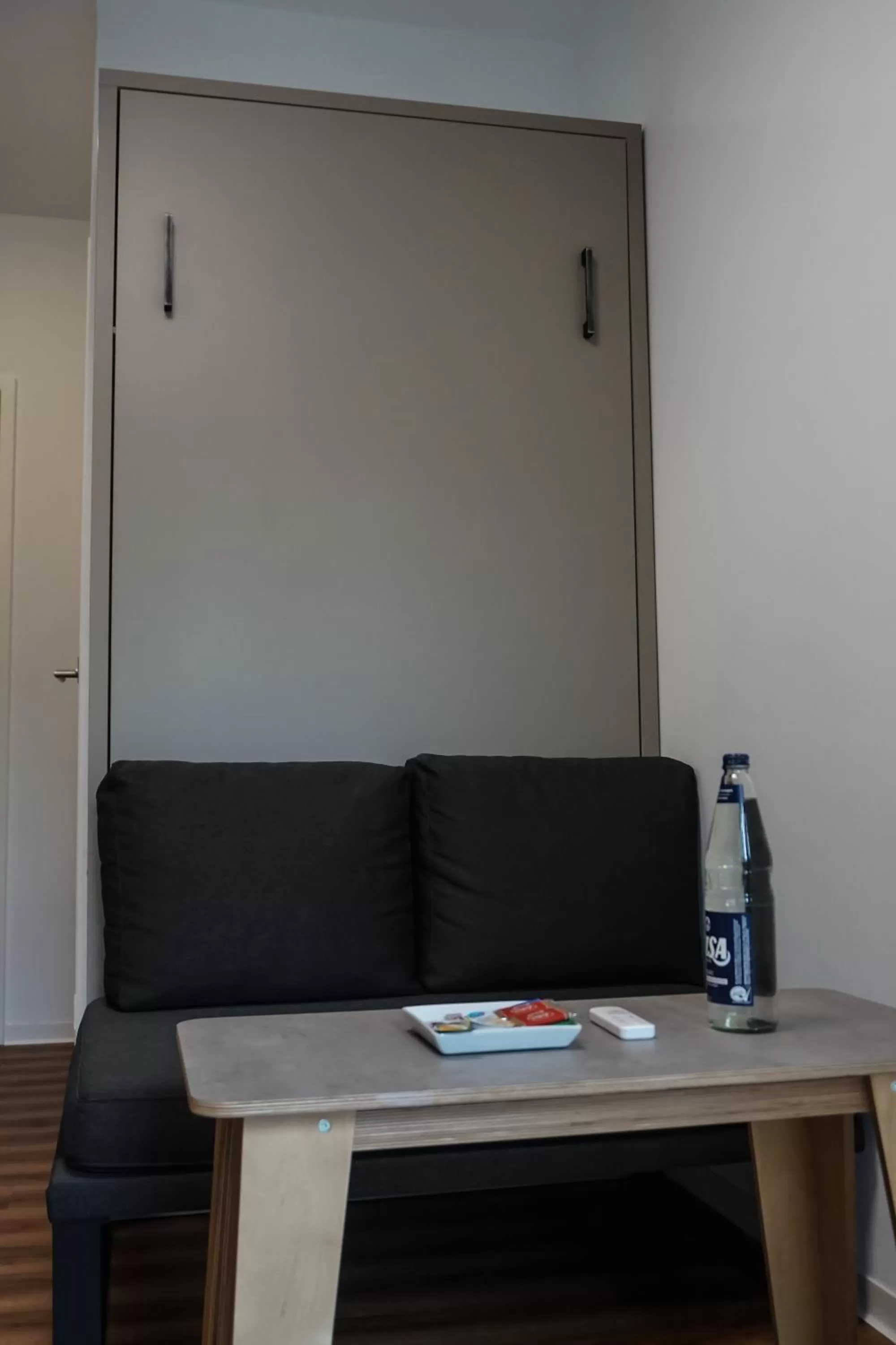 Deluxe Single Room in NiceToStay by Fairway Hotels