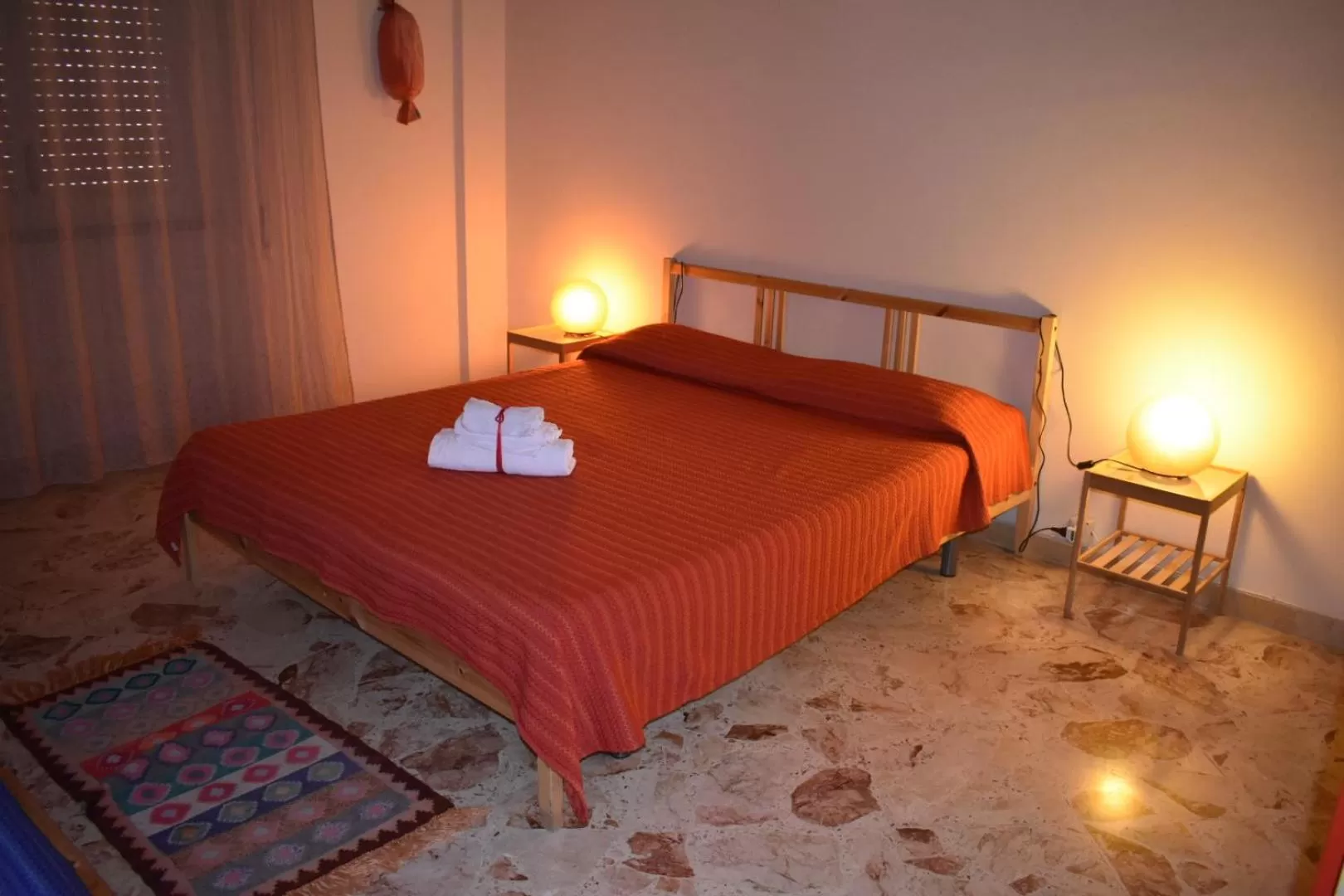 Standard Single Room with Shared Bathroom - single occupancy in Framamired