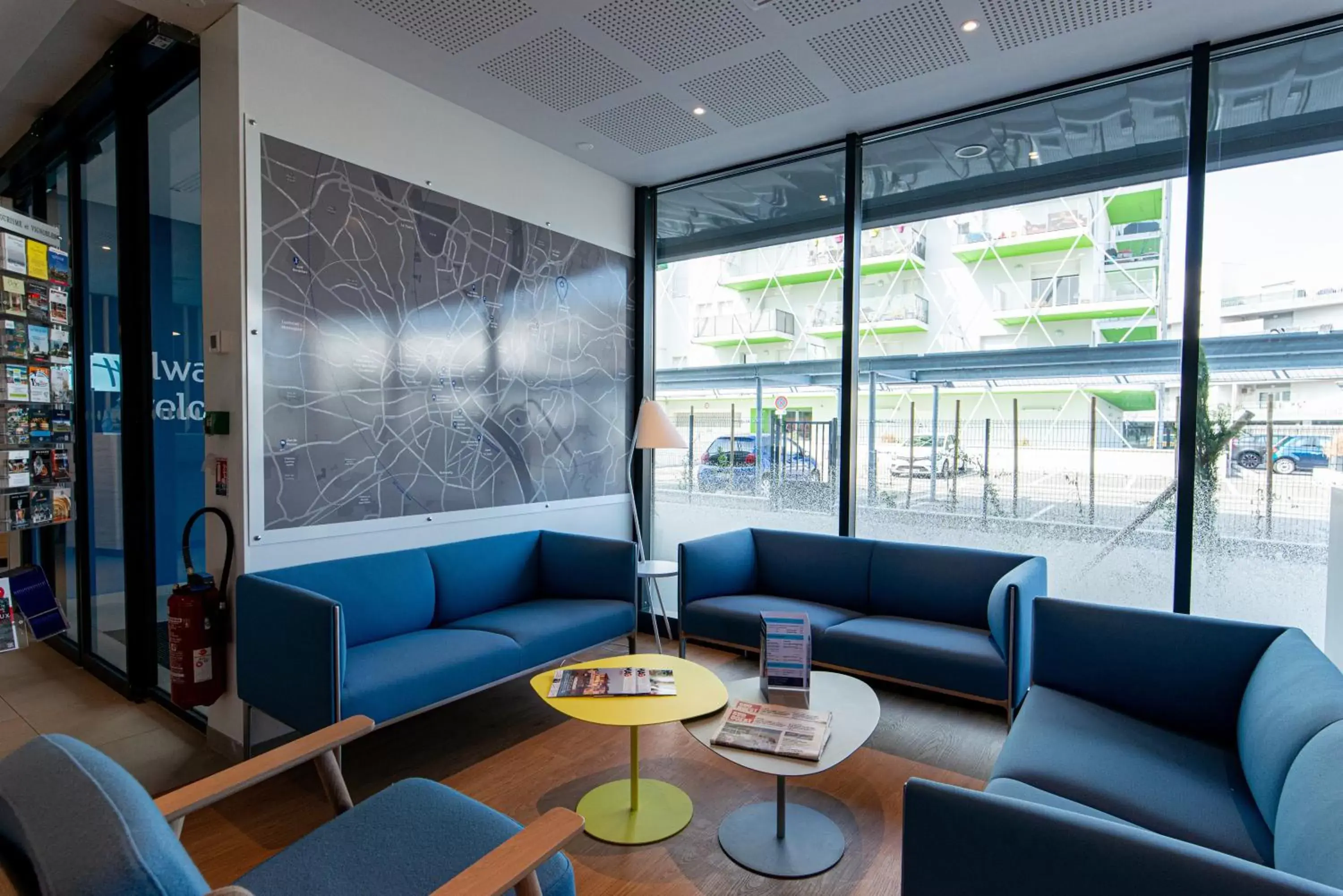 Property building in Holiday Inn Express - Bordeaux - Lormont, an IHG Hotel