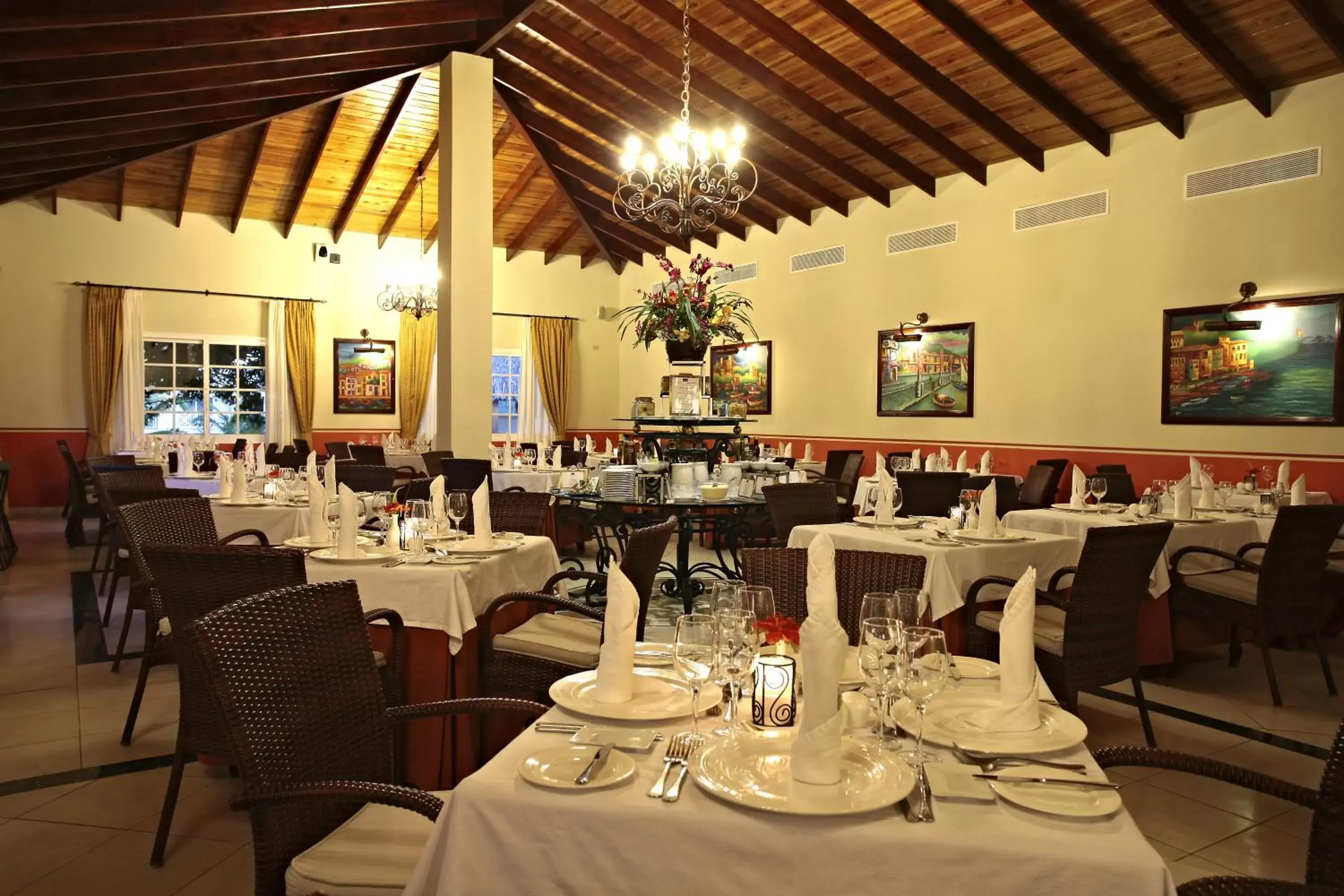 Restaurant/Places to Eat in Bahia Principe Grand El Portillo - All Inclusive