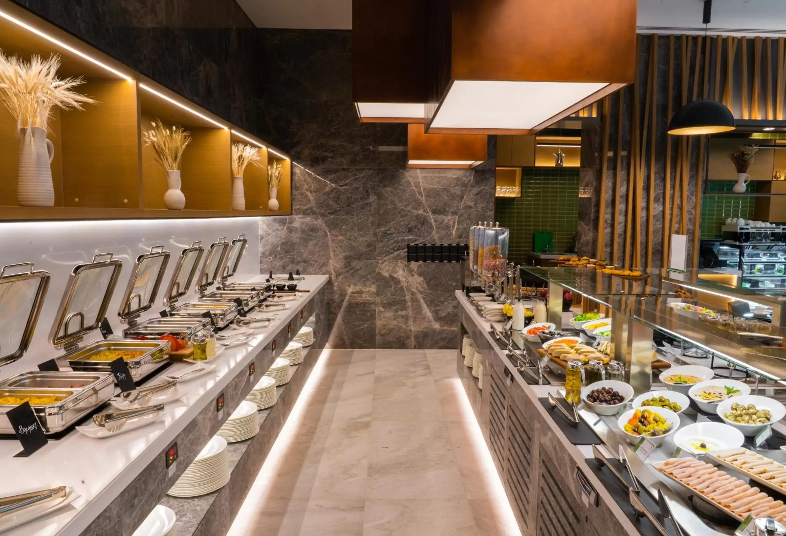 Restaurant/places to eat in Al Khoory Courtyard Hotel Restaurant/places to eat in Al Khoory Courtyard Hotel