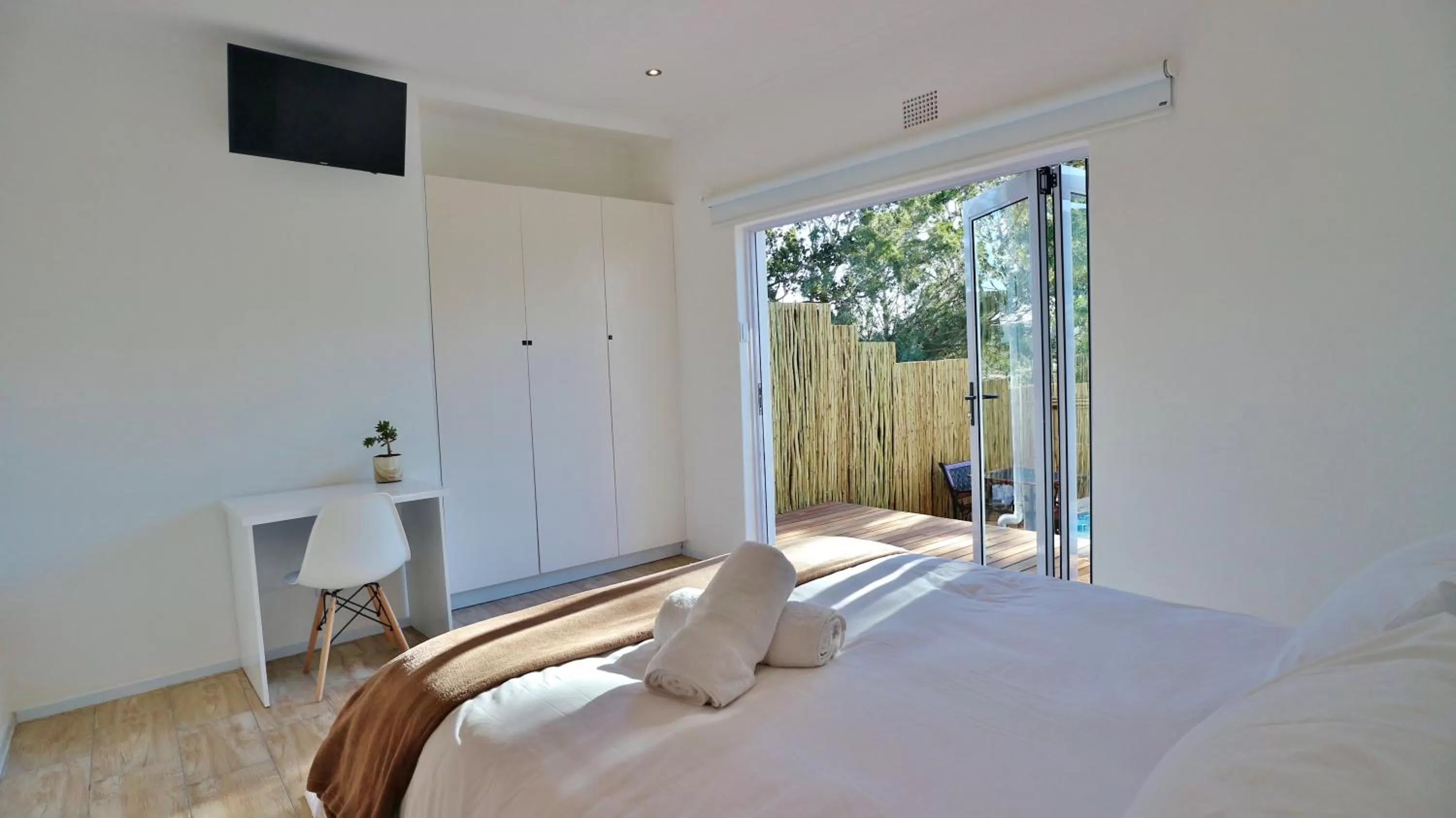 TV and multimedia, Bed in theLAB Robertson