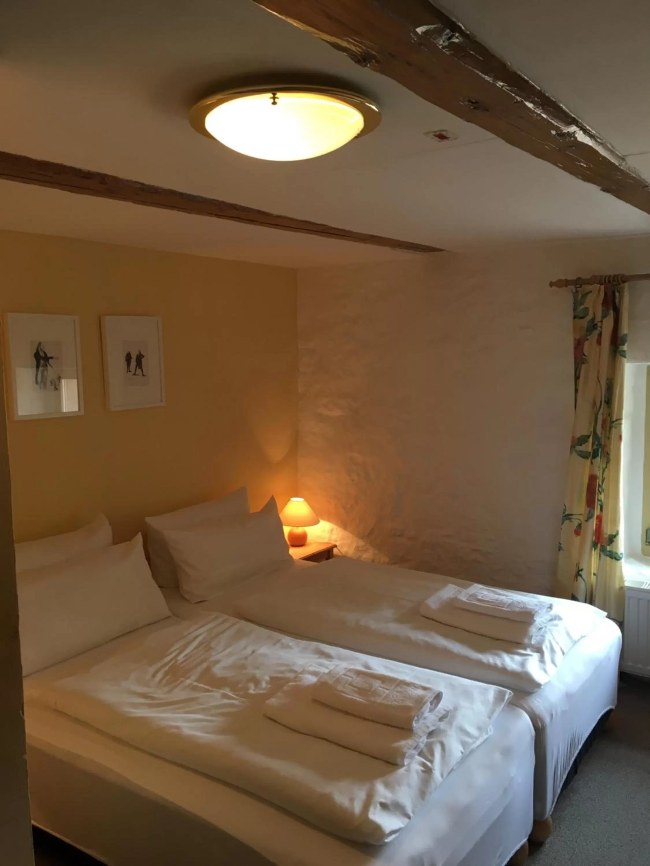 Bedroom, Bed in Kloster Hedersleben