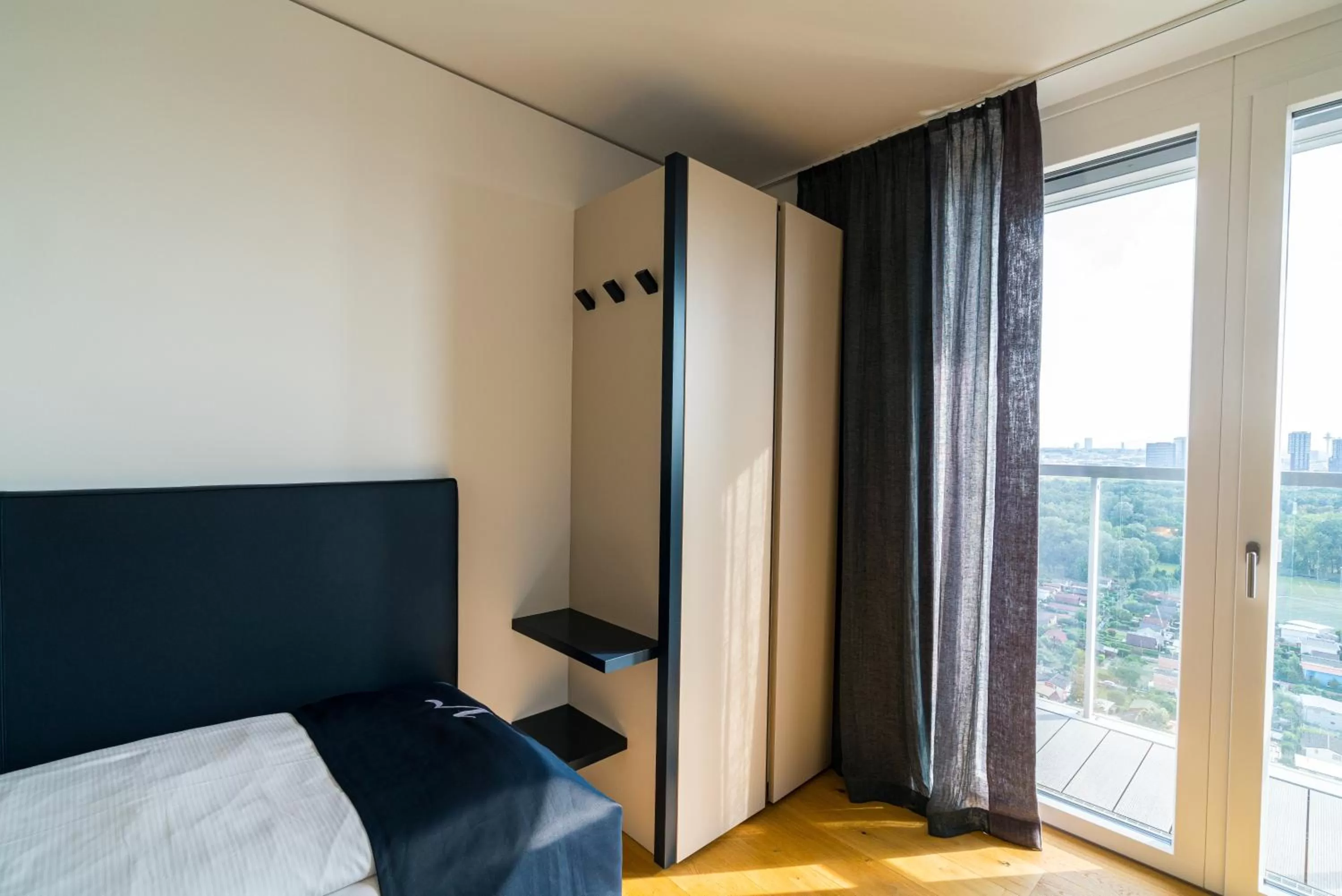Bed in Vienna Residence, Marina Tower - Danube