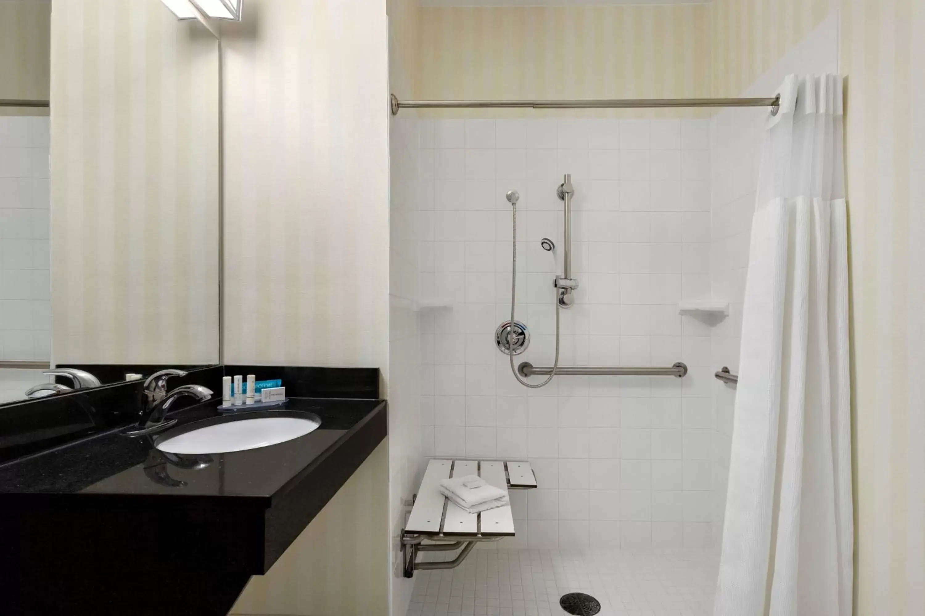Bathroom in Fairfield Inn & Suites Stillwater