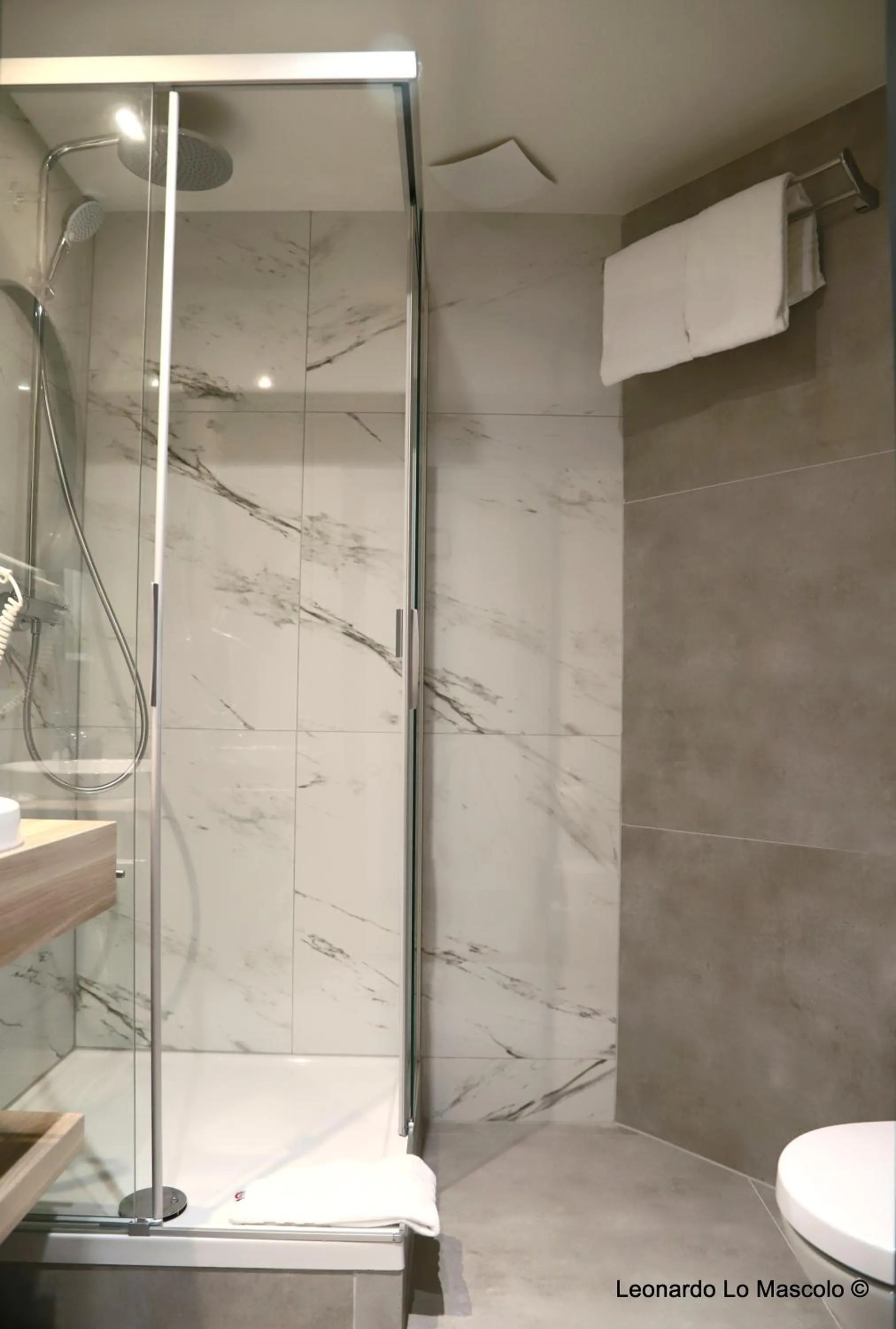 Shower, Bathroom in Univers Hotel Liege-Guillemins