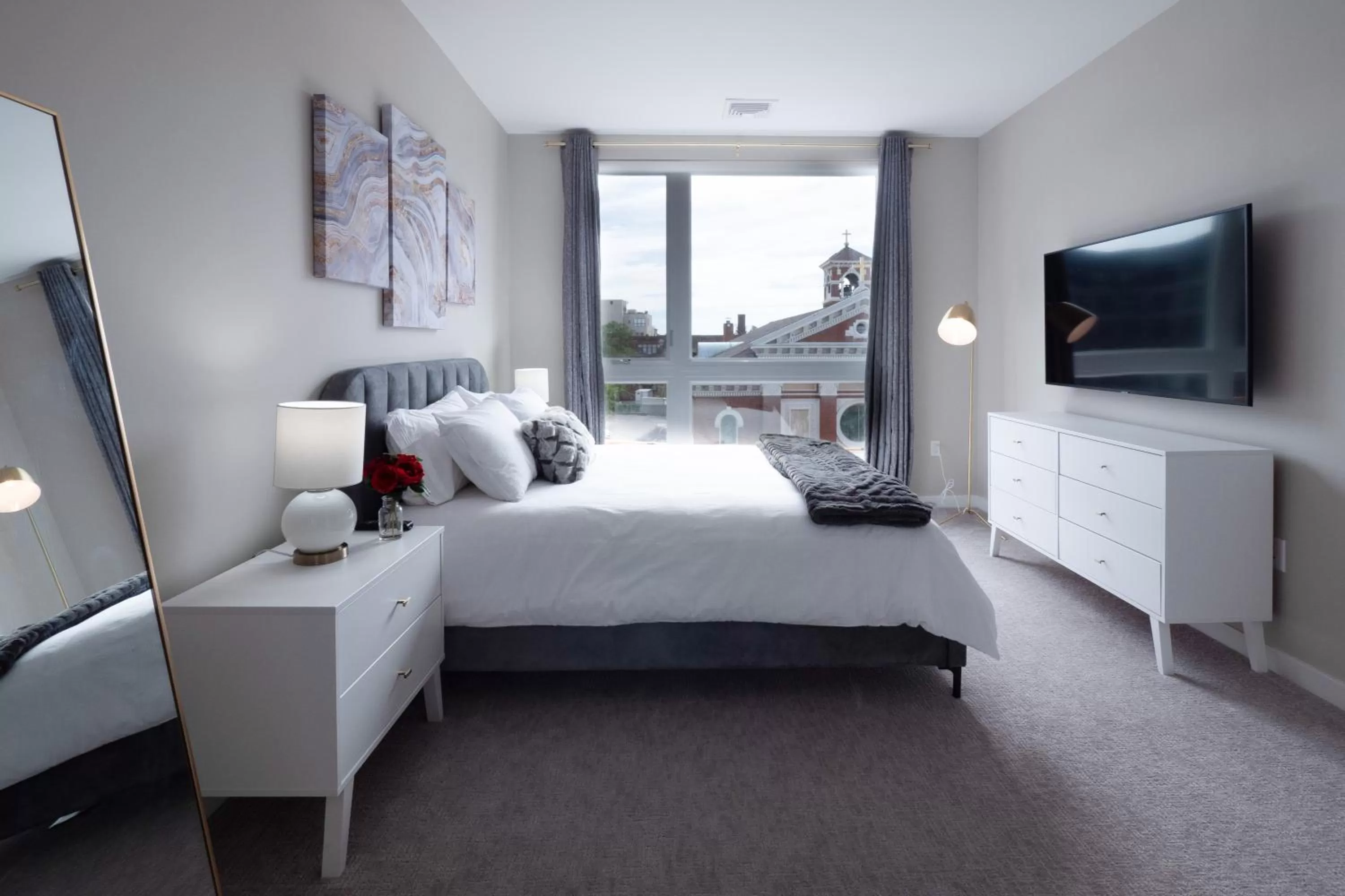 Bedroom, Bed in Luxury Furnished Apartments by Hyatus Downtown at Yale