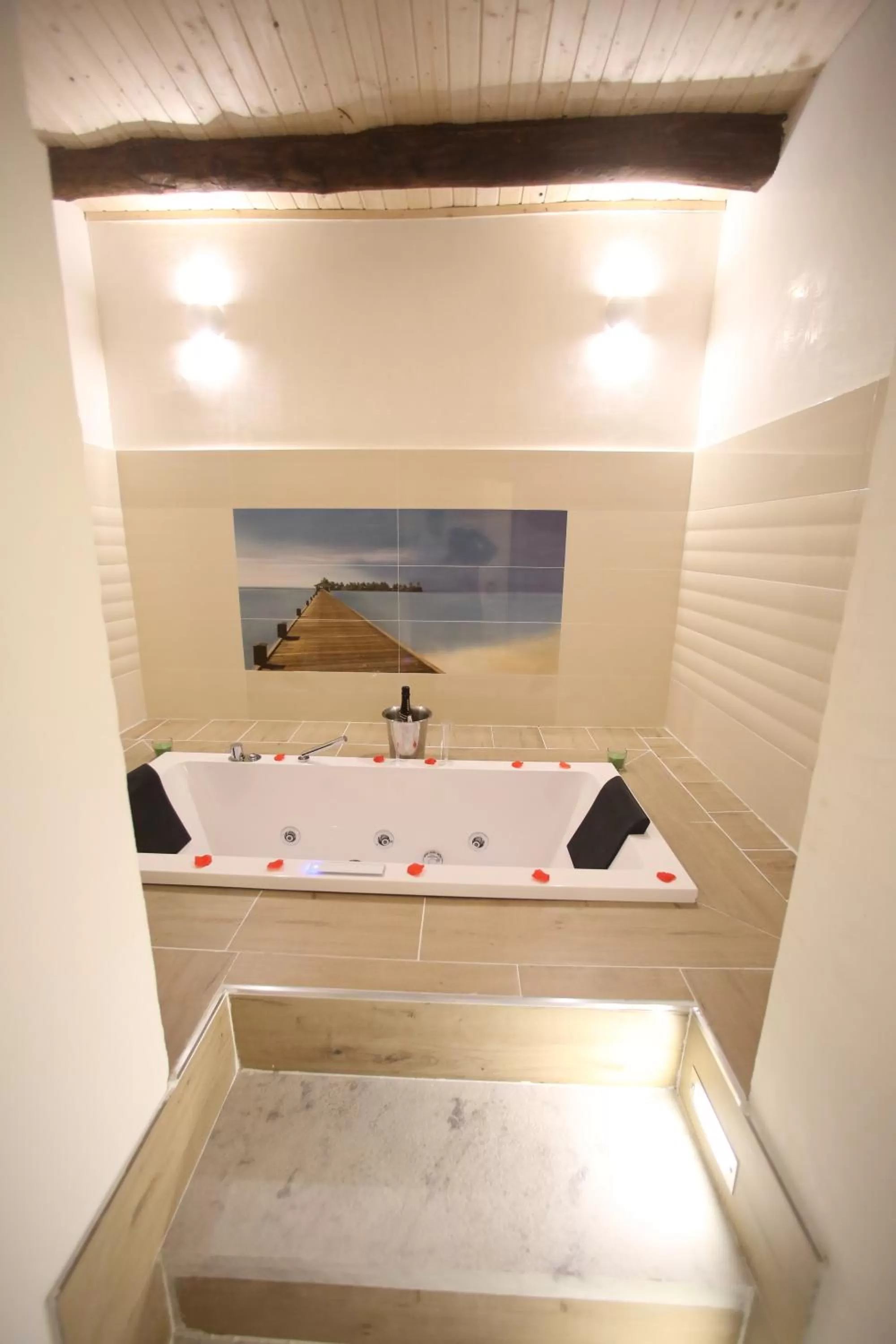 Hot Tub in Relais Piazza Del Plebiscito B&B