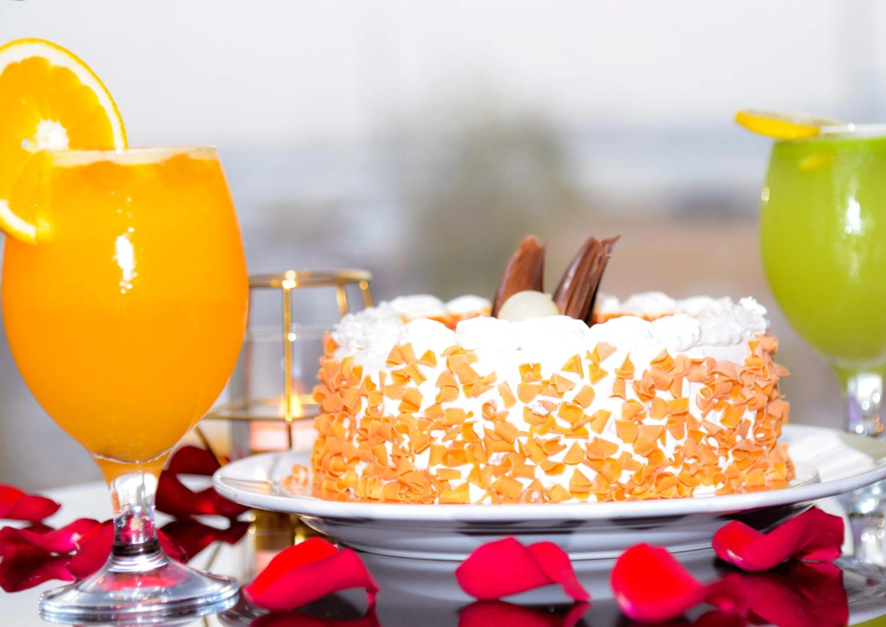 Food and drinks in Aster Hotel