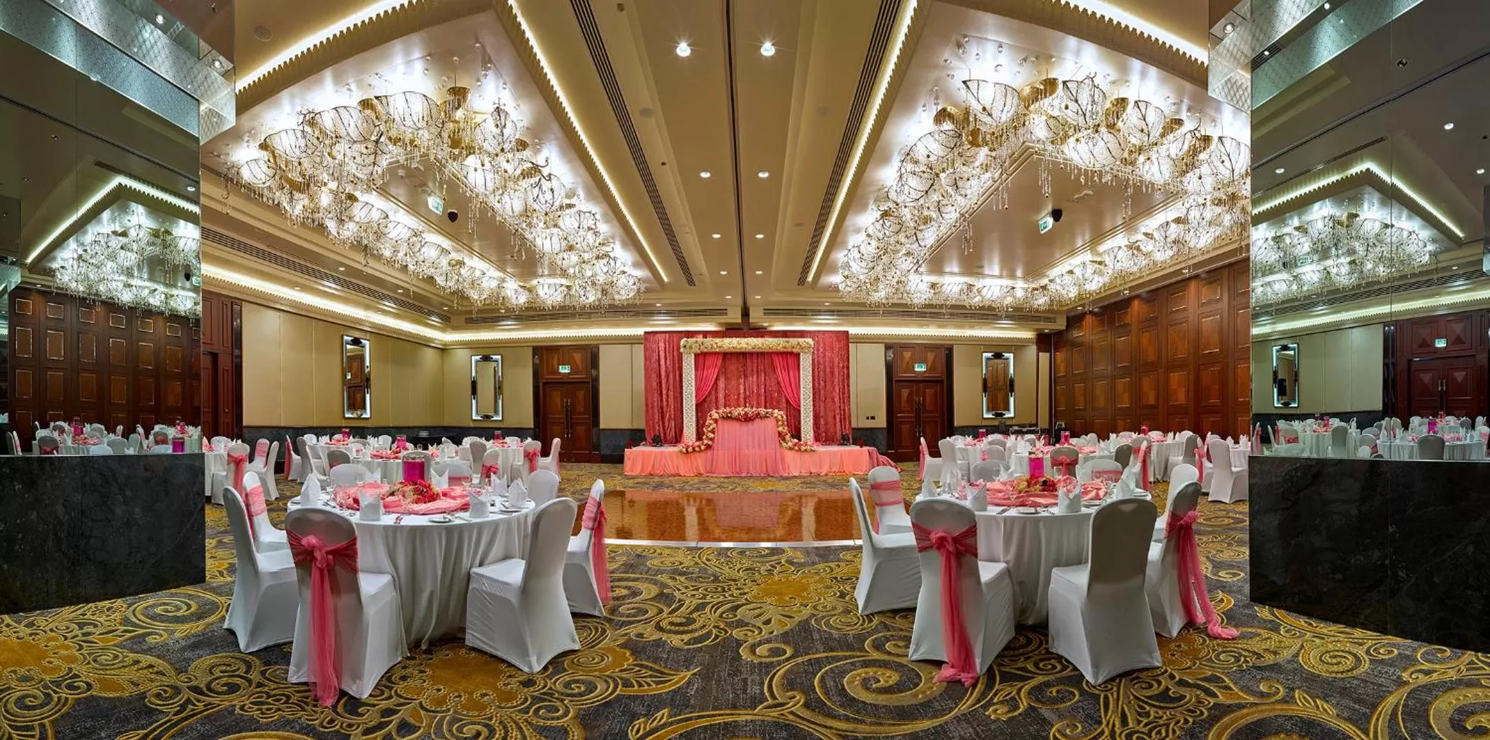 Banquet/Function facilities in Millennium Airport Hotel Dubai