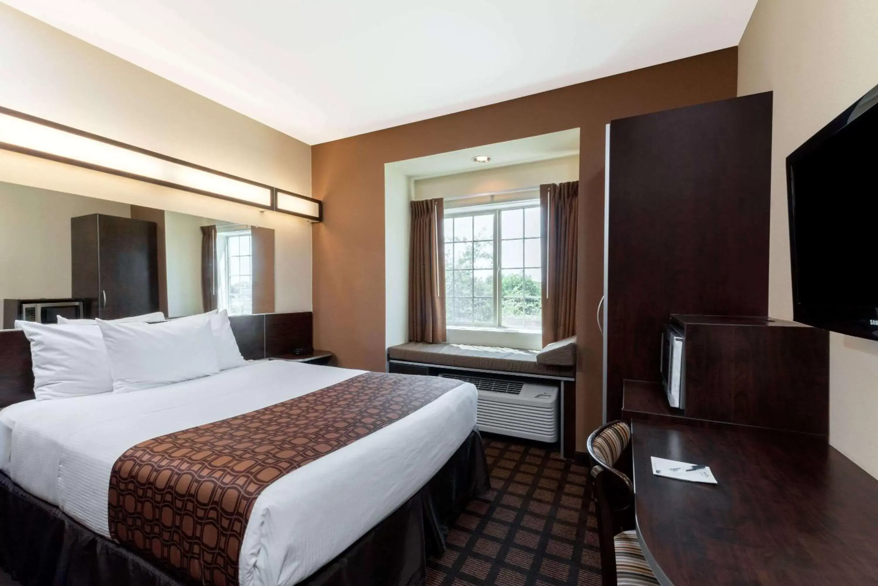 Photo of the whole room, Bed in Microtel Inn and Suites Eagle Pass Photo of the whole room, Bed in Microtel Inn and Suites Eagle Pass
