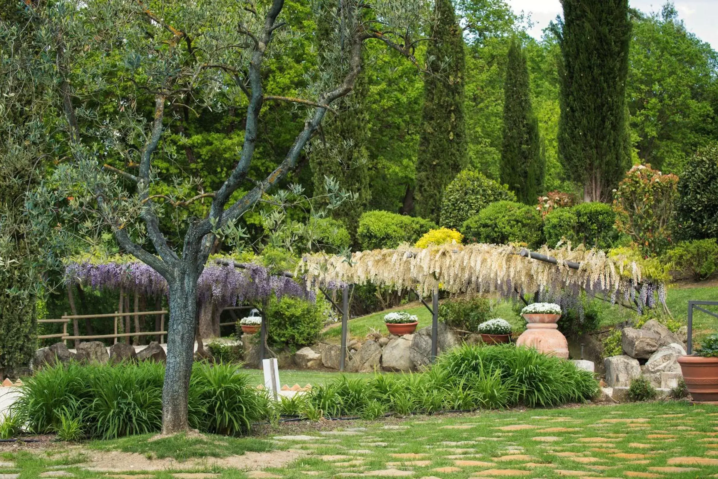 Garden in Relais Osteria Dell'Orcia