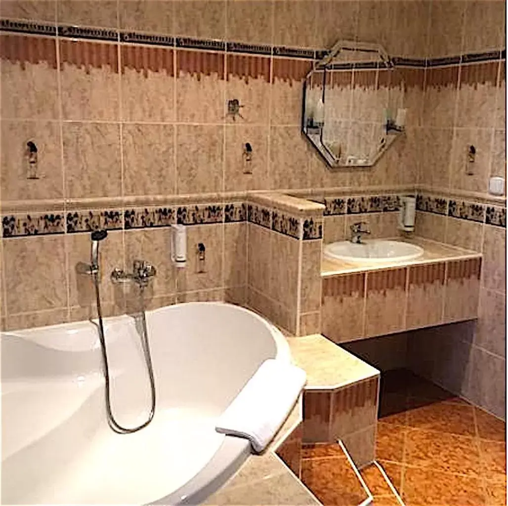 Bathroom in Hotel Klarinn Prague Castle