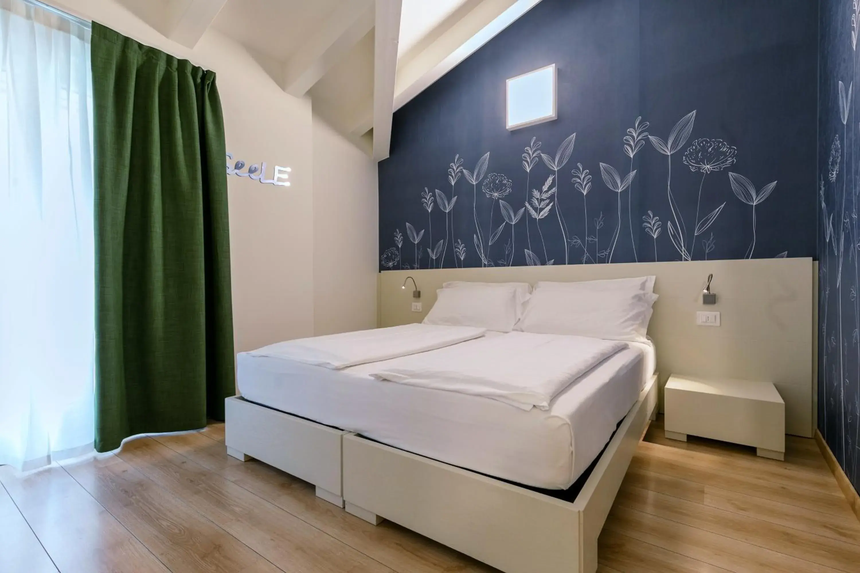 Bed in SeeLE Garda Hotel