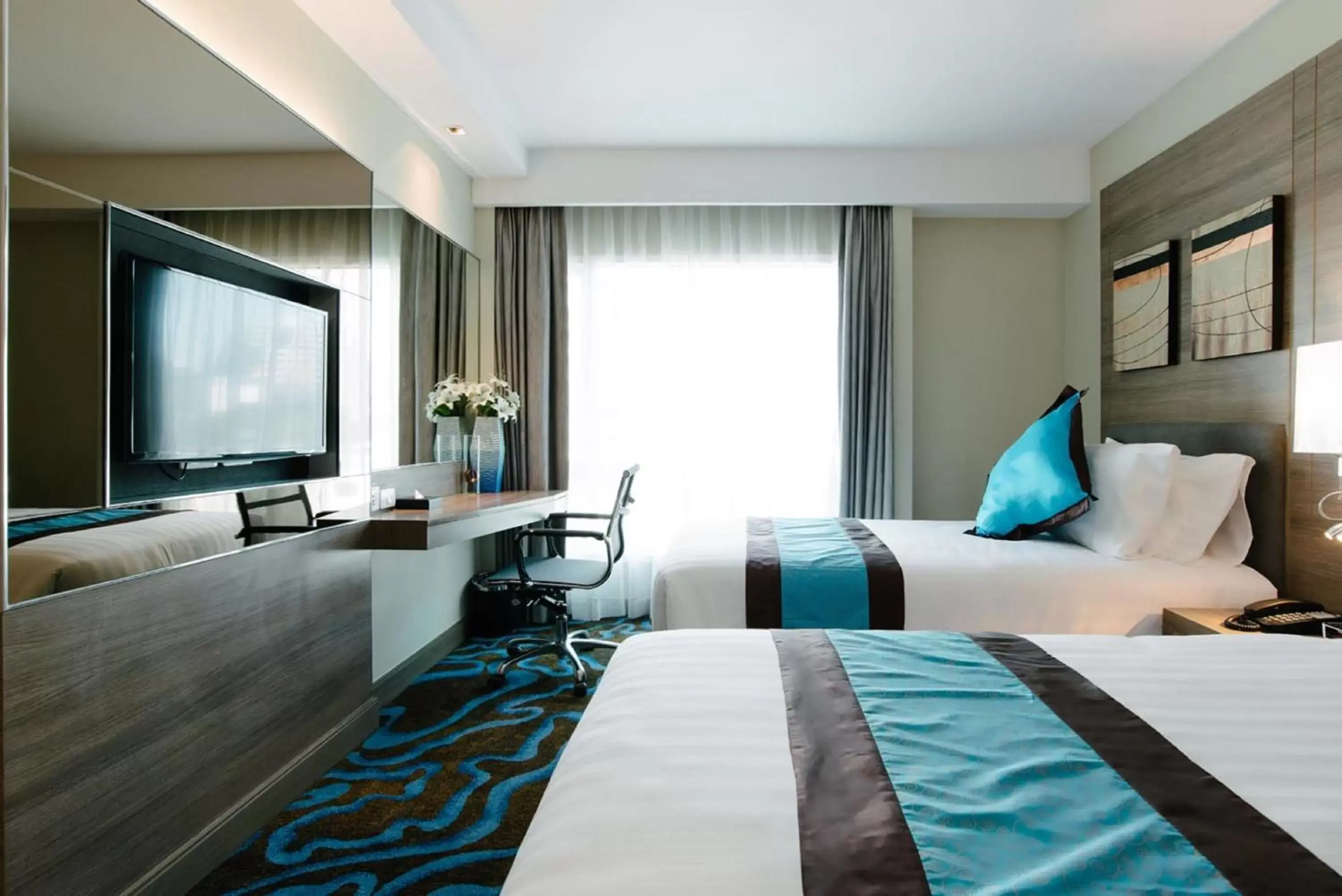 Bedroom, Bed in Citrus Sukhumvit 11 by Compass Hospitality