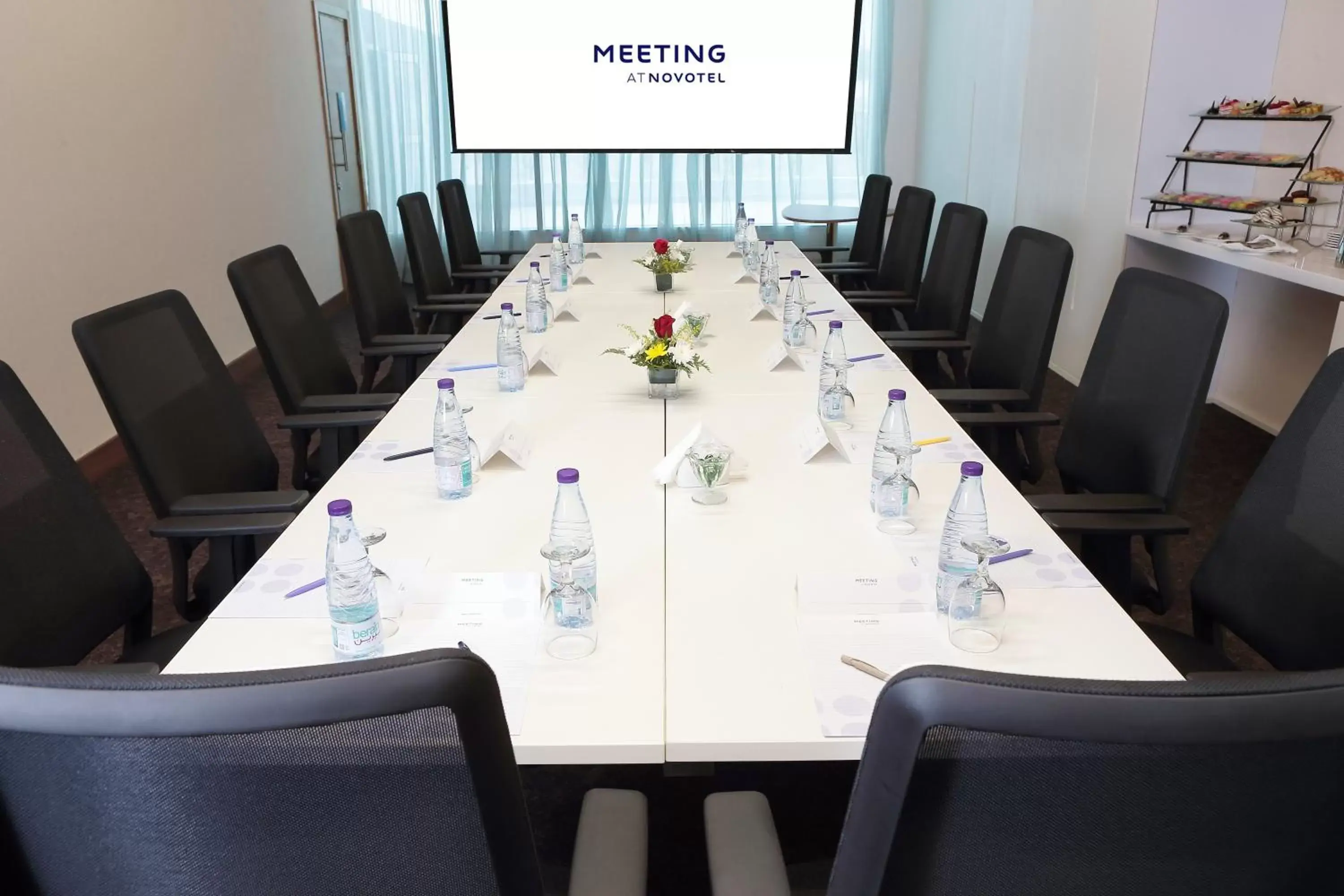 Meeting/conference room in Novotel Jazan
