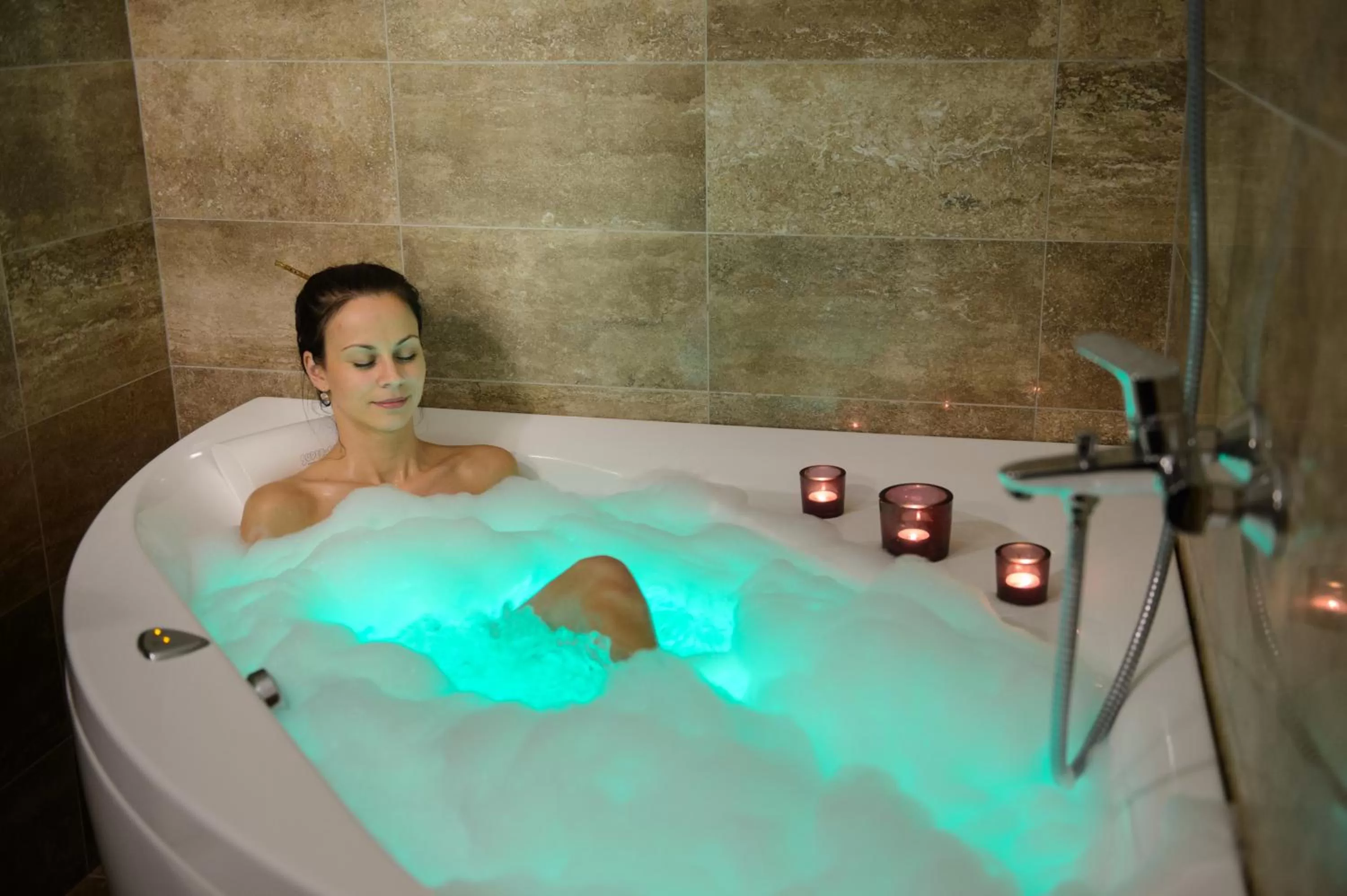 Hot Tub in Georgi Hotell