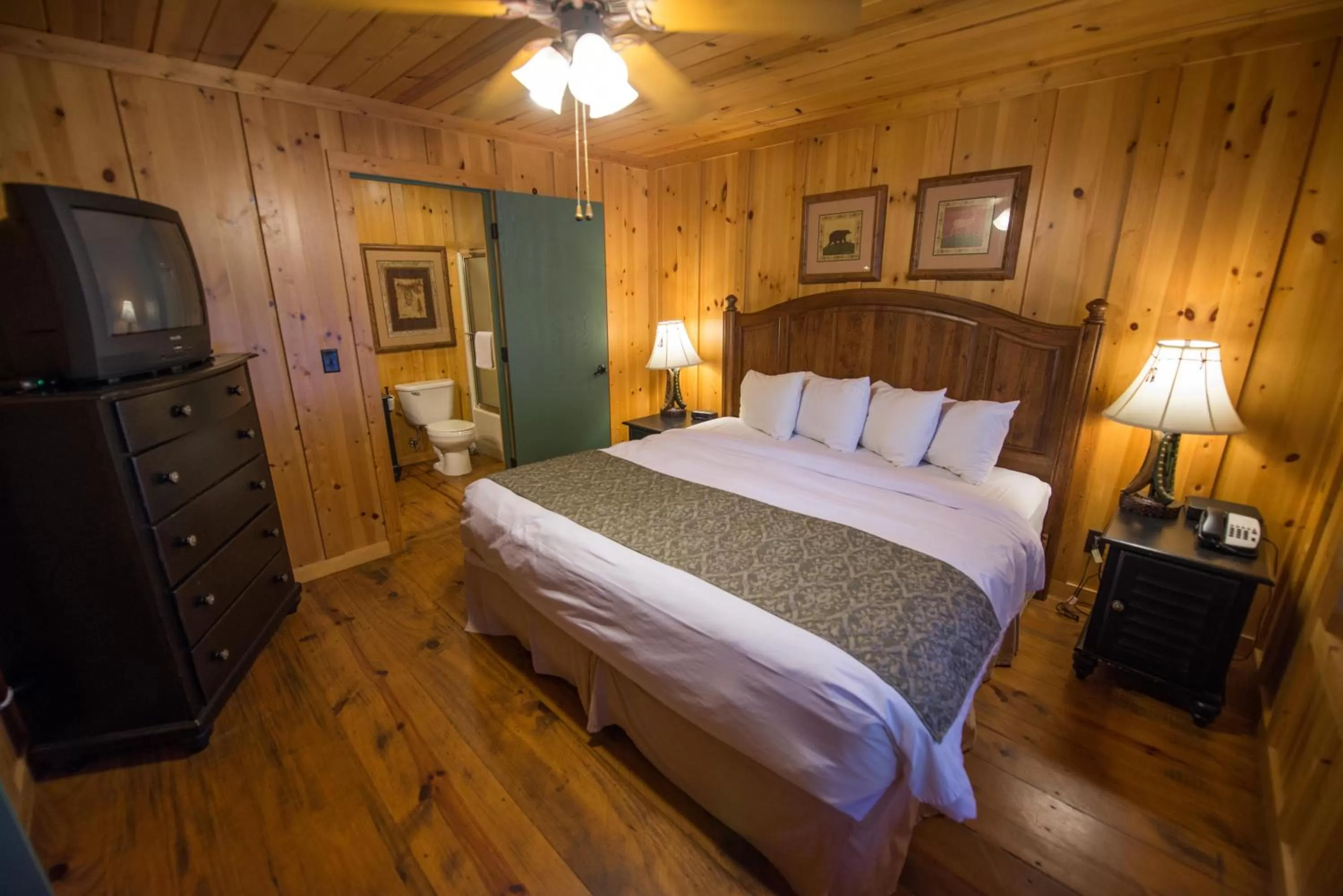 Bedroom in Cabins at Green Mountain, Trademark Collection by Wyndham