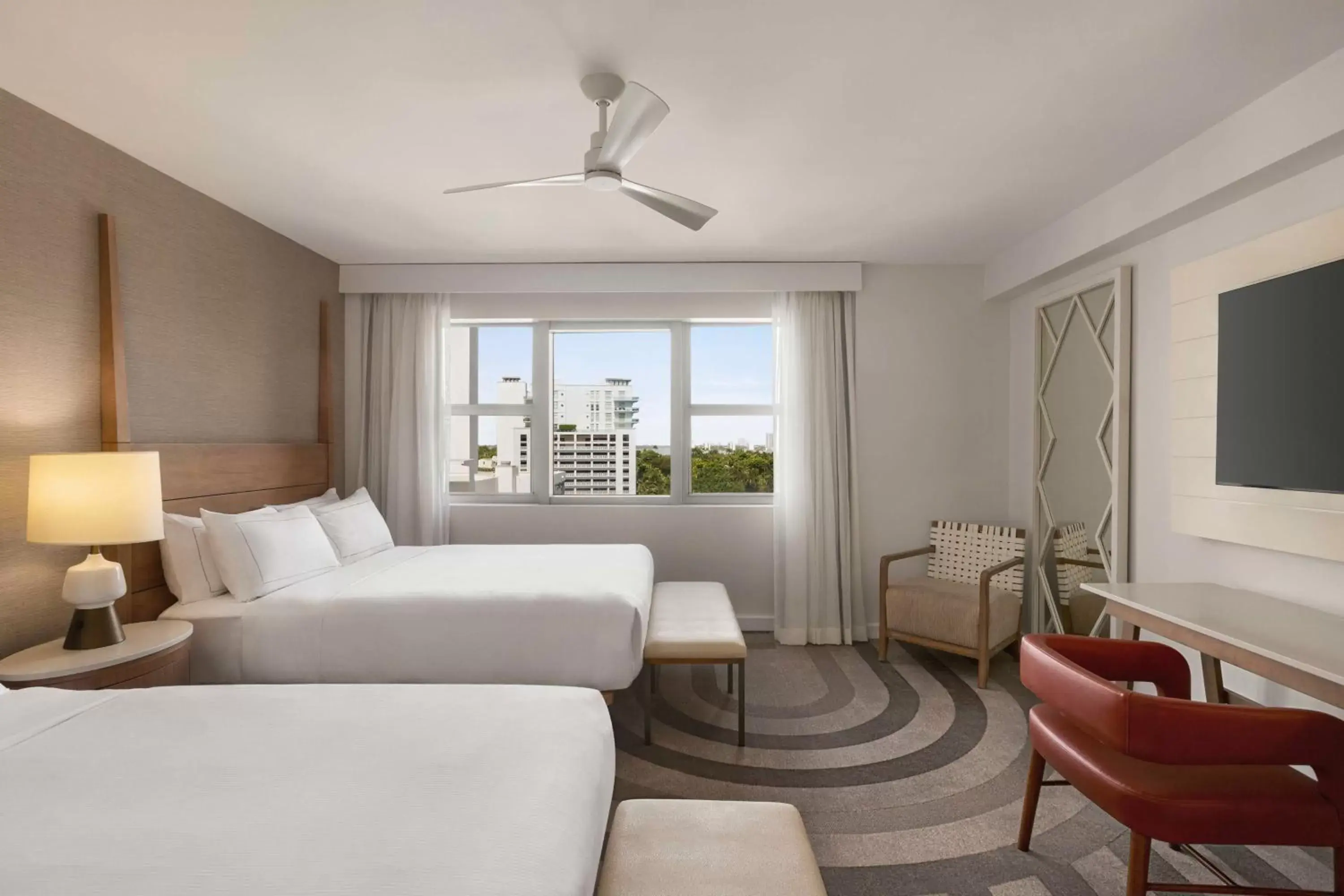 Bedroom, Seating Area in Hilton Cabana Miami Beach