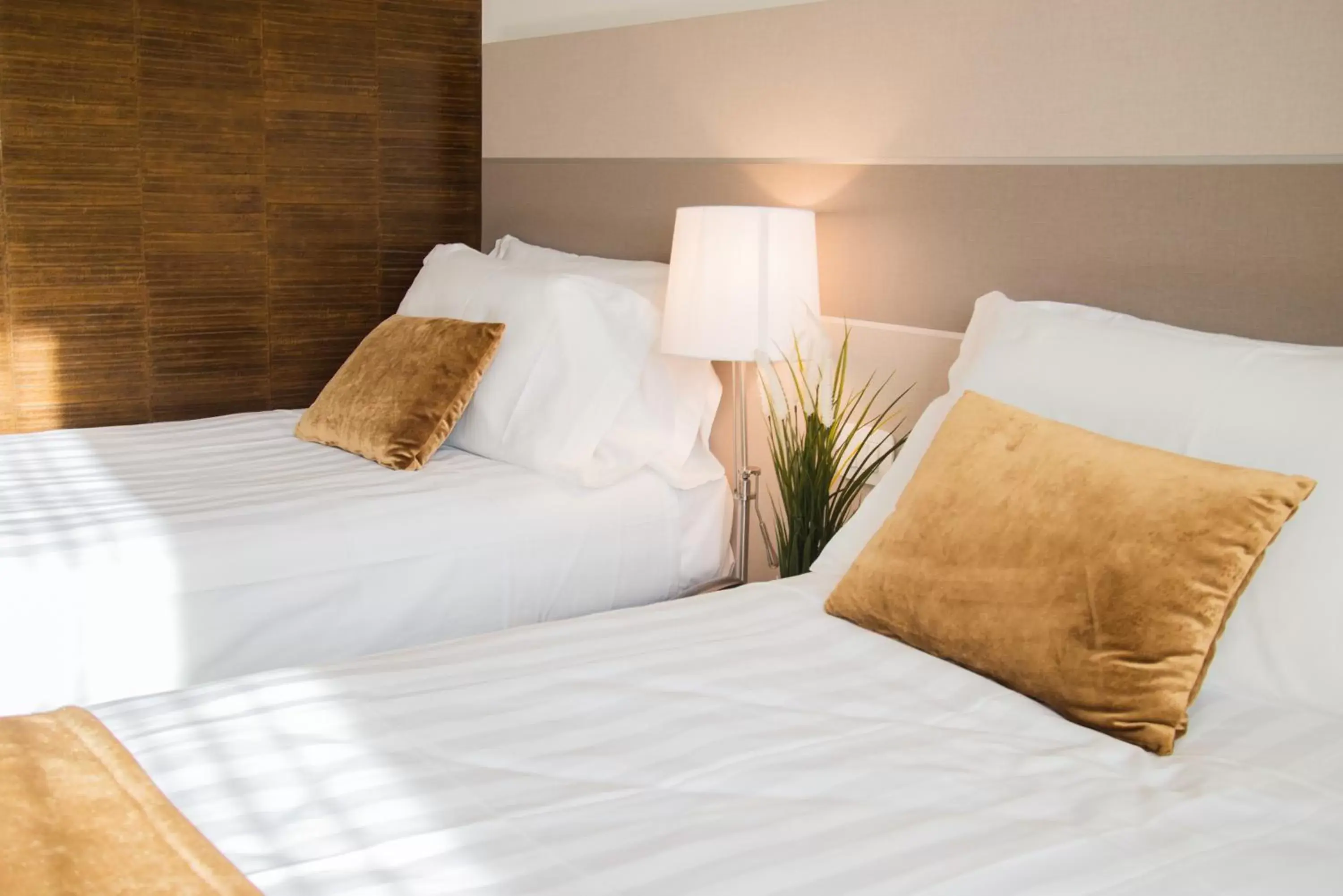 Bedroom, Bed in Hotel Glis