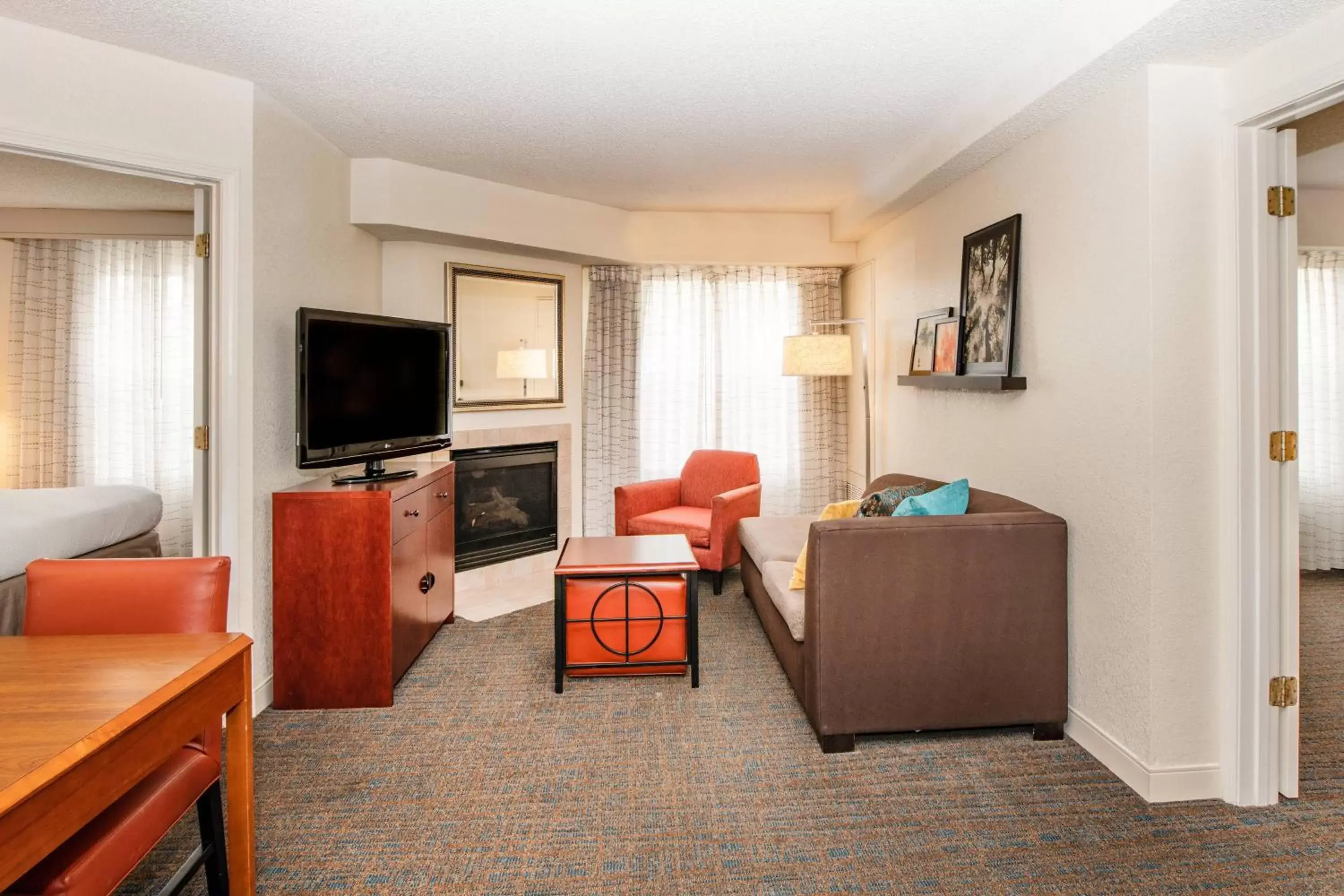 Living room, Seating Area in Residence Inn by Marriott Newark Silicon Valley