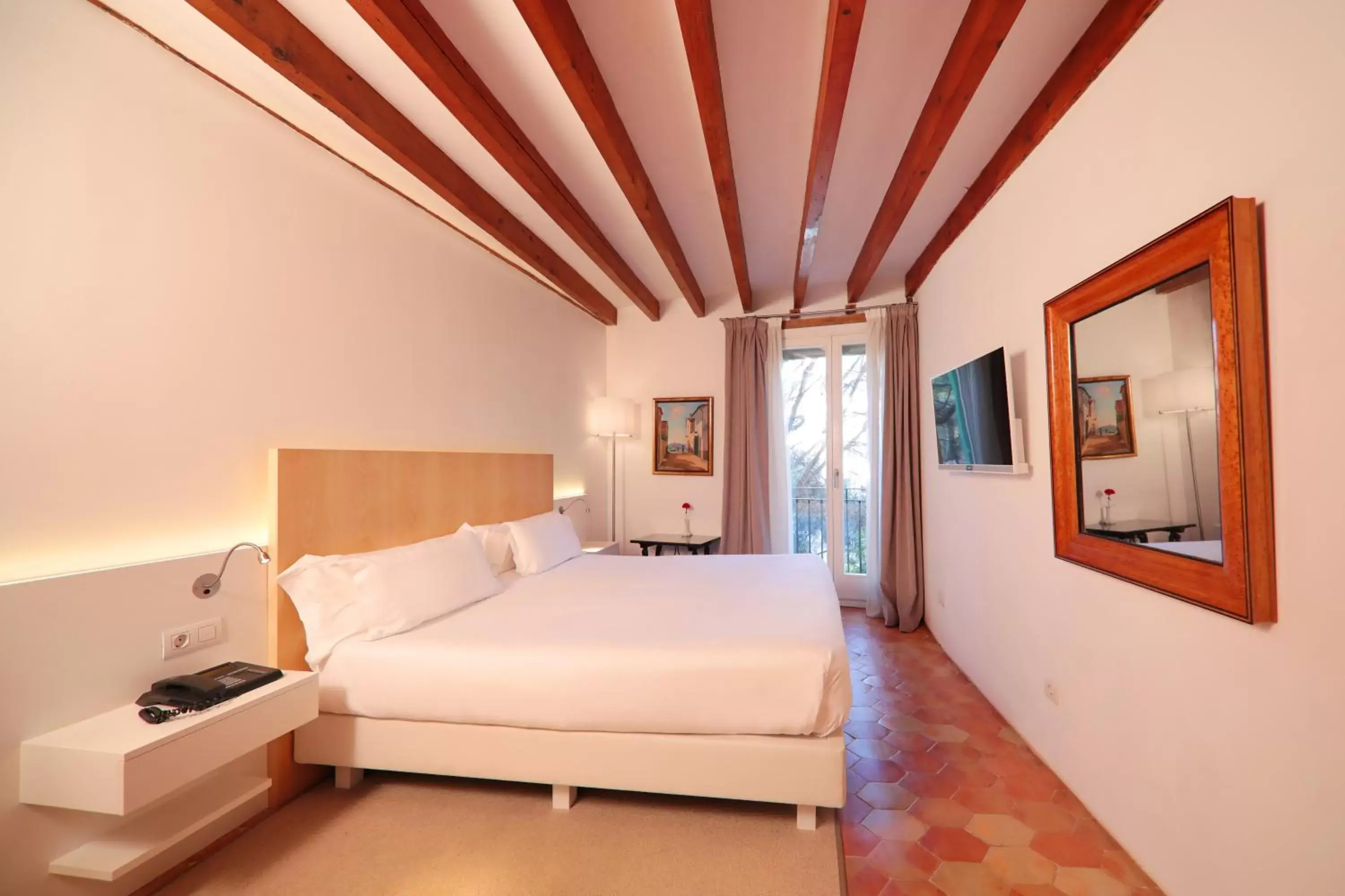Bedroom, Bed in AH Art Hotel Palma