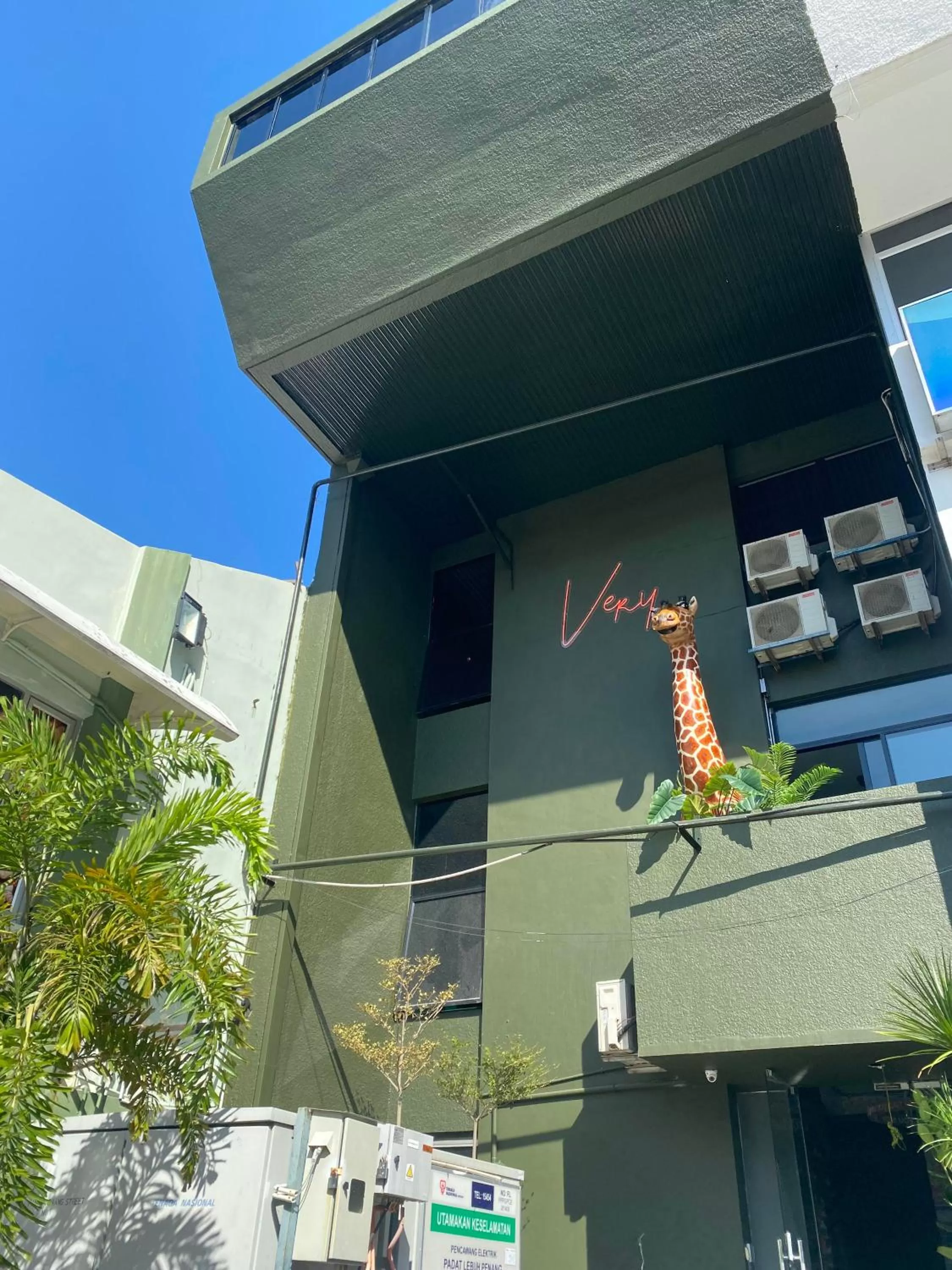 Property building in Very Hotel