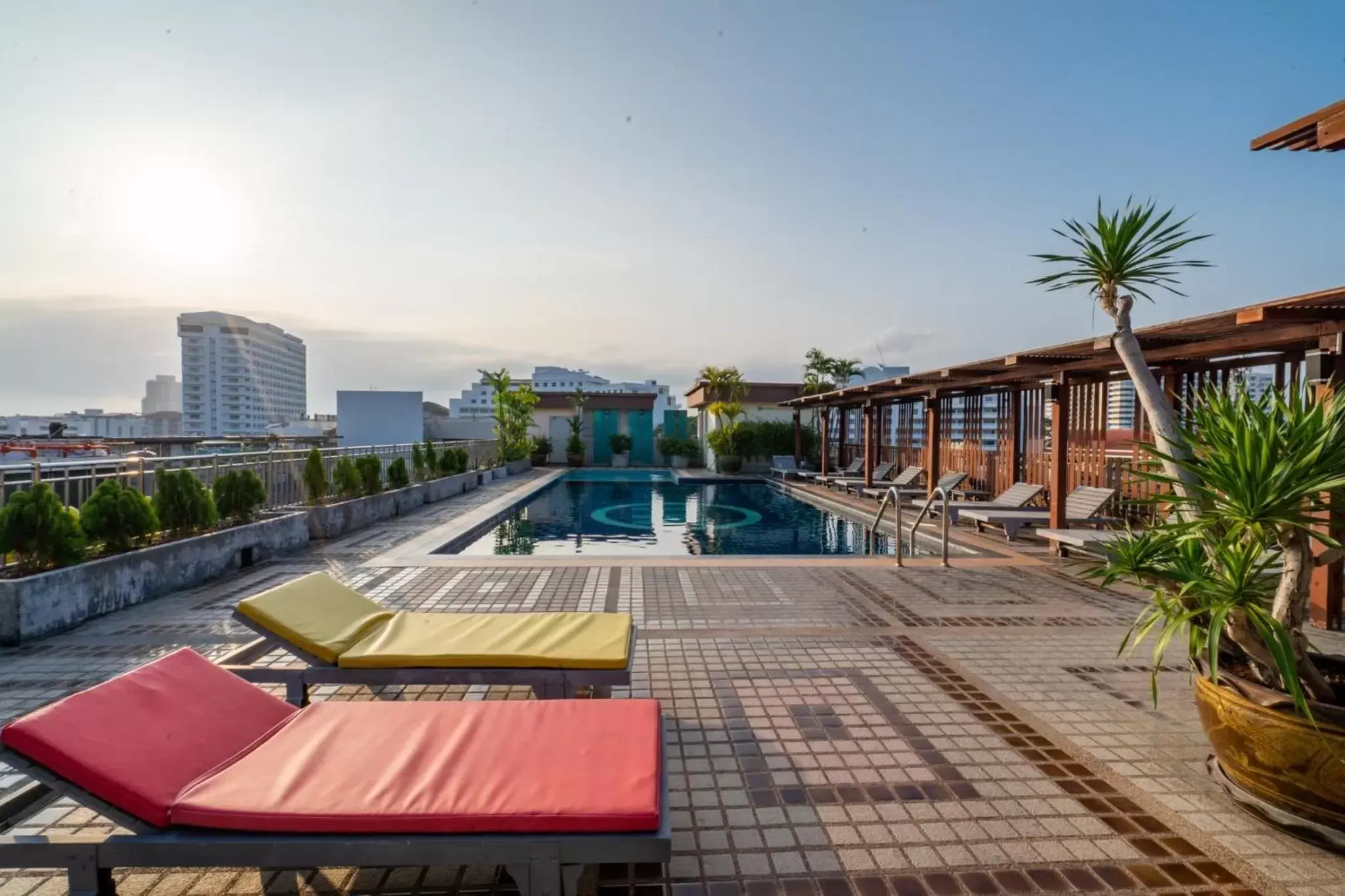 Swimming pool in Baywalk Residence Pattaya Swimming pool in Baywalk Residence Pattaya