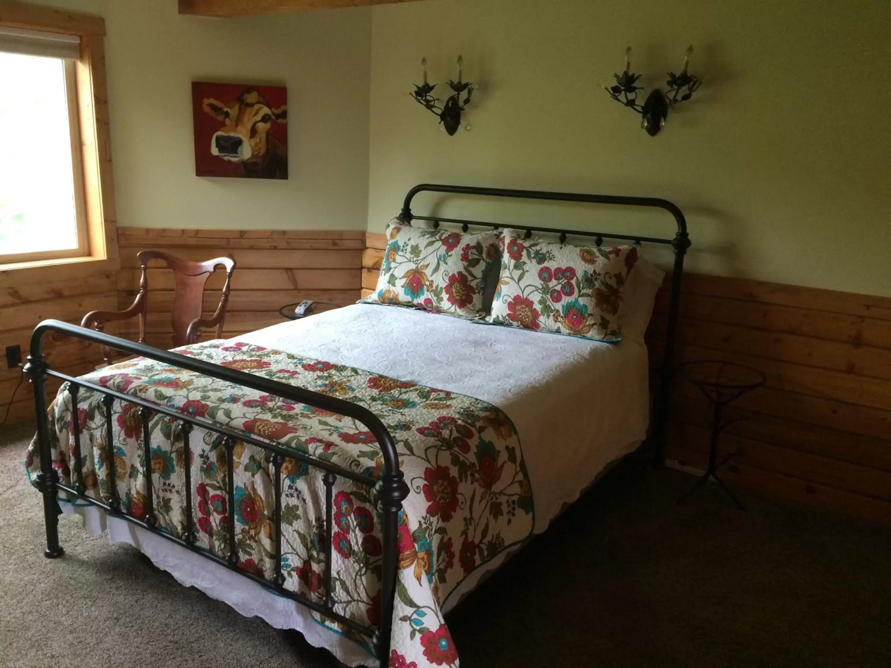 Basic Double Room in Fin and Feather Inn
