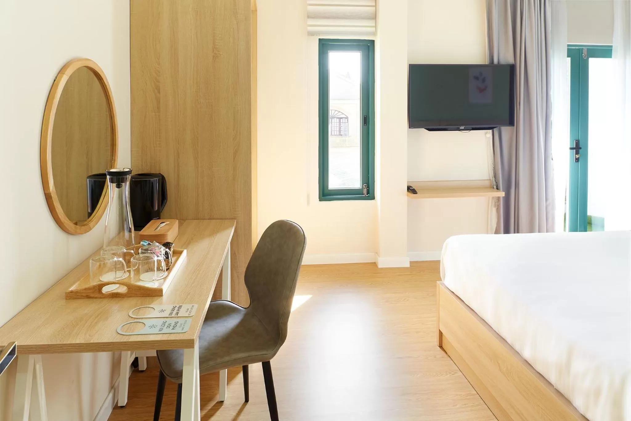 TV and multimedia, Bed in Larimar Villas Cô Giang